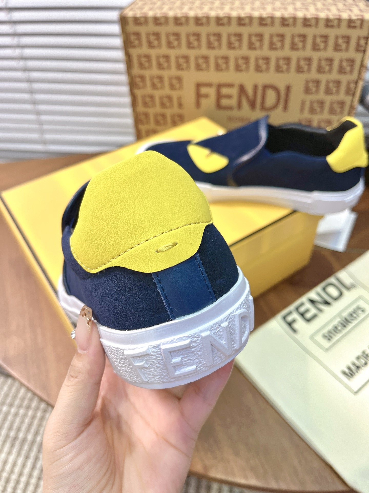 Giày Slipon Fendi_thumbnail_7