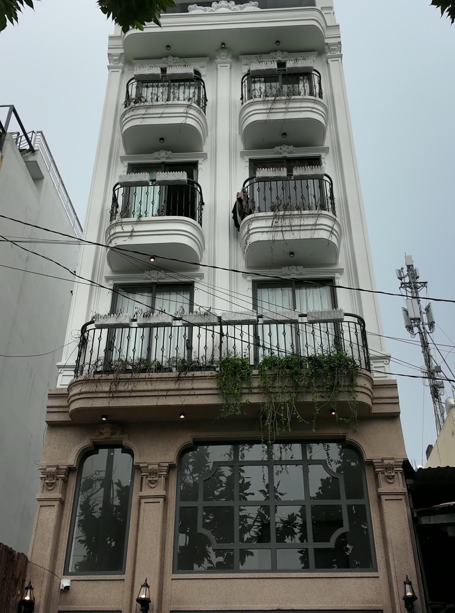 Tòa 18 phòng đường số 28, Gò Vấp