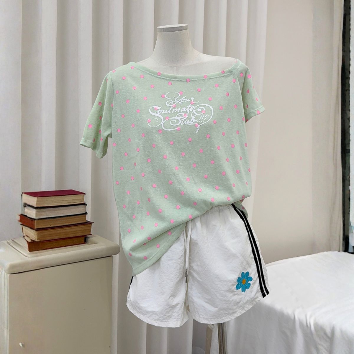 Áo Thun Lệch Vai 𝙂𝙐𝙋𝙊 𝘽𝙪𝙣𝙣𝙮 𝙎𝙚𝙧𝙚𝙣𝙙𝙞𝙥𝙞𝙩𝙮 Form Rộng Cổ Thuyền Trễ Vai Thun Xược Mỏng Nhẹ Y2K - ATX01_thumbnail_7