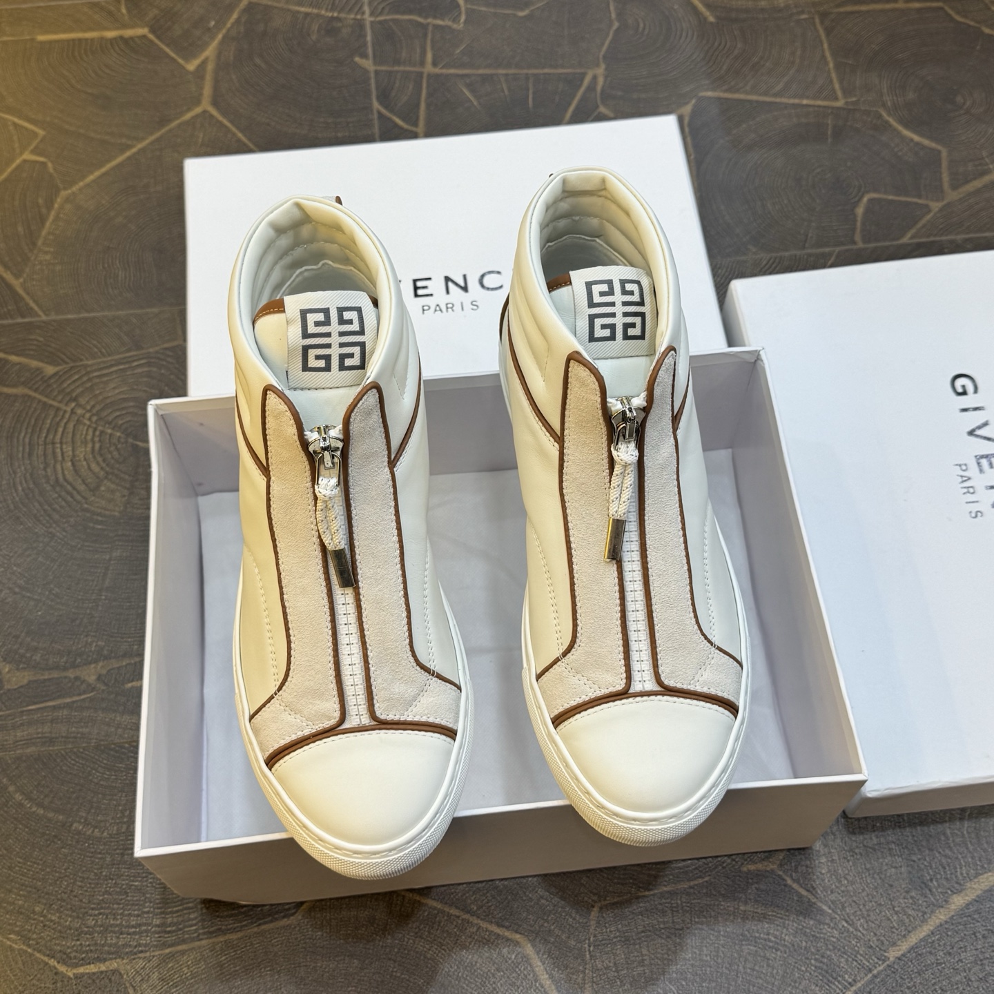 Giày Givenchy