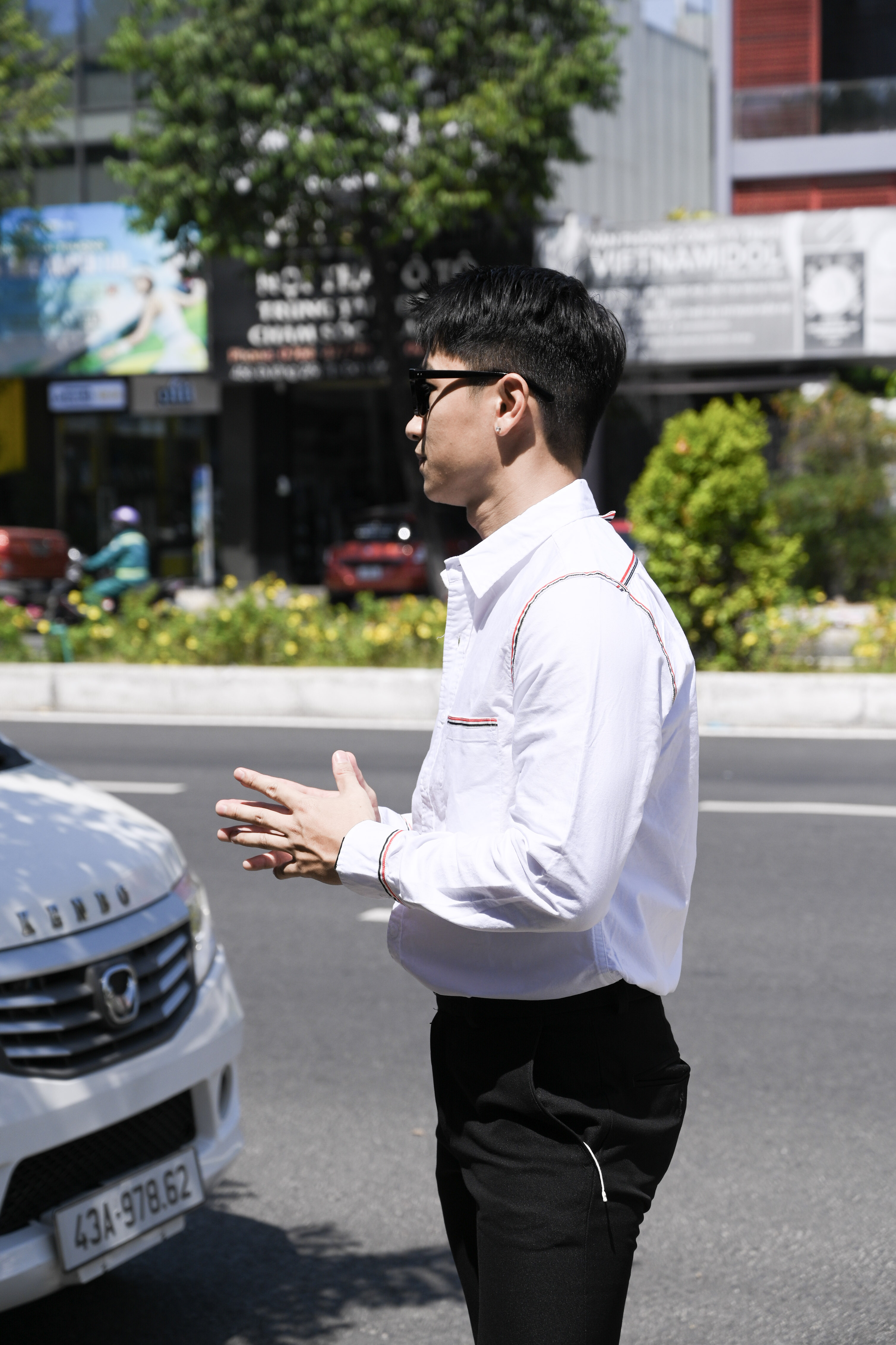 SA71 - Áo sơ mi nam dài tay phong cách Nhật, dáng rộng, cotton 100%, 3 màu Xanh Hoàng Gia, Xanh Nhạt, Trắng_thumbnail_4