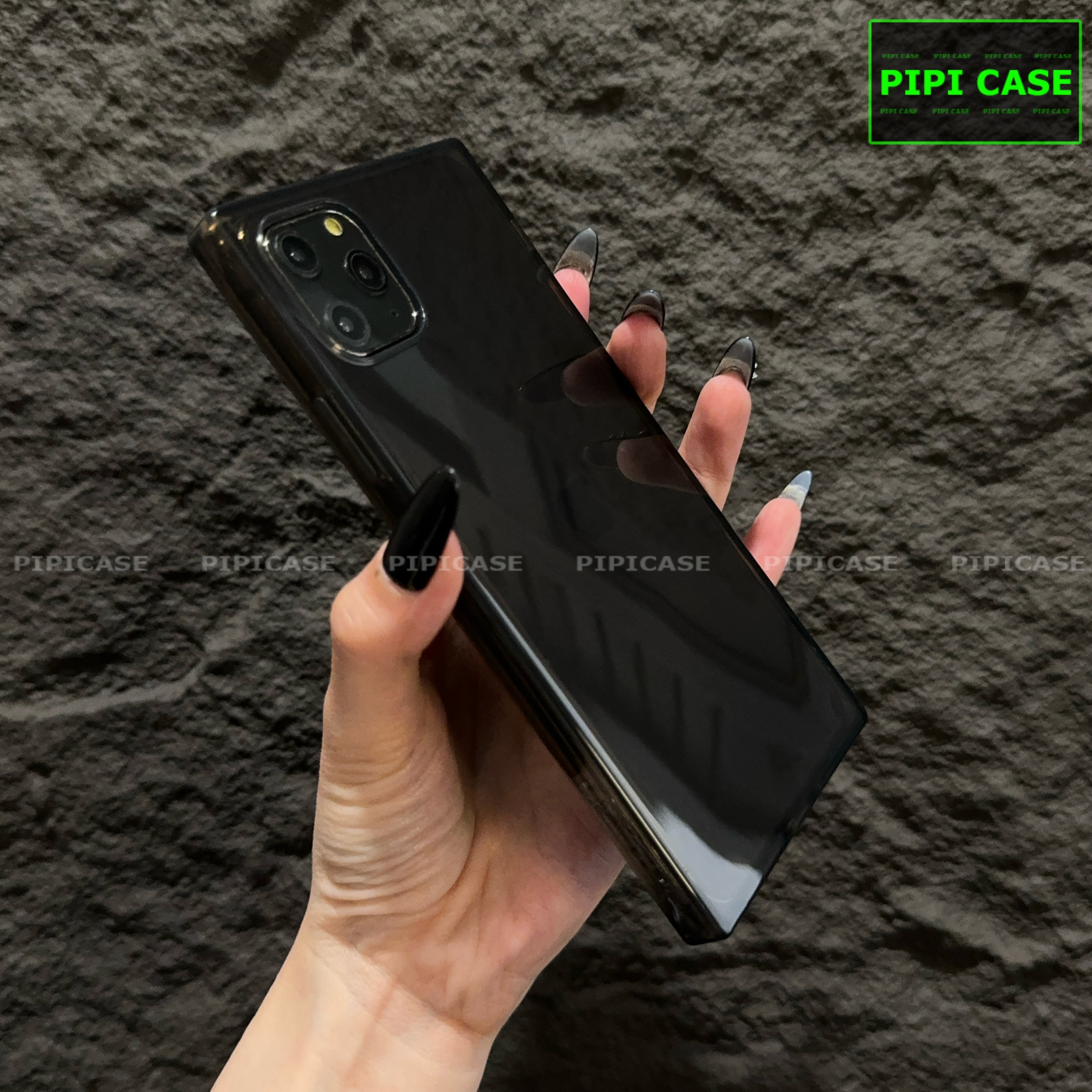 Ốp Lưng iPhone 11 Pro - Layla - Đen_thumbnail_6