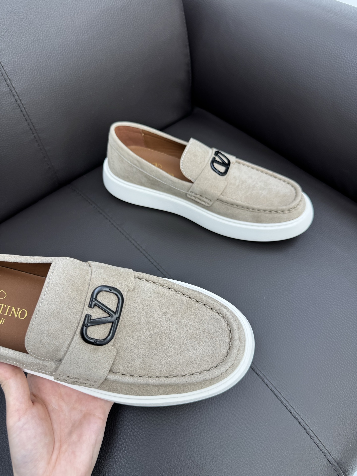 Giày Slipon Valentino (VLTN)_thumbnail_4