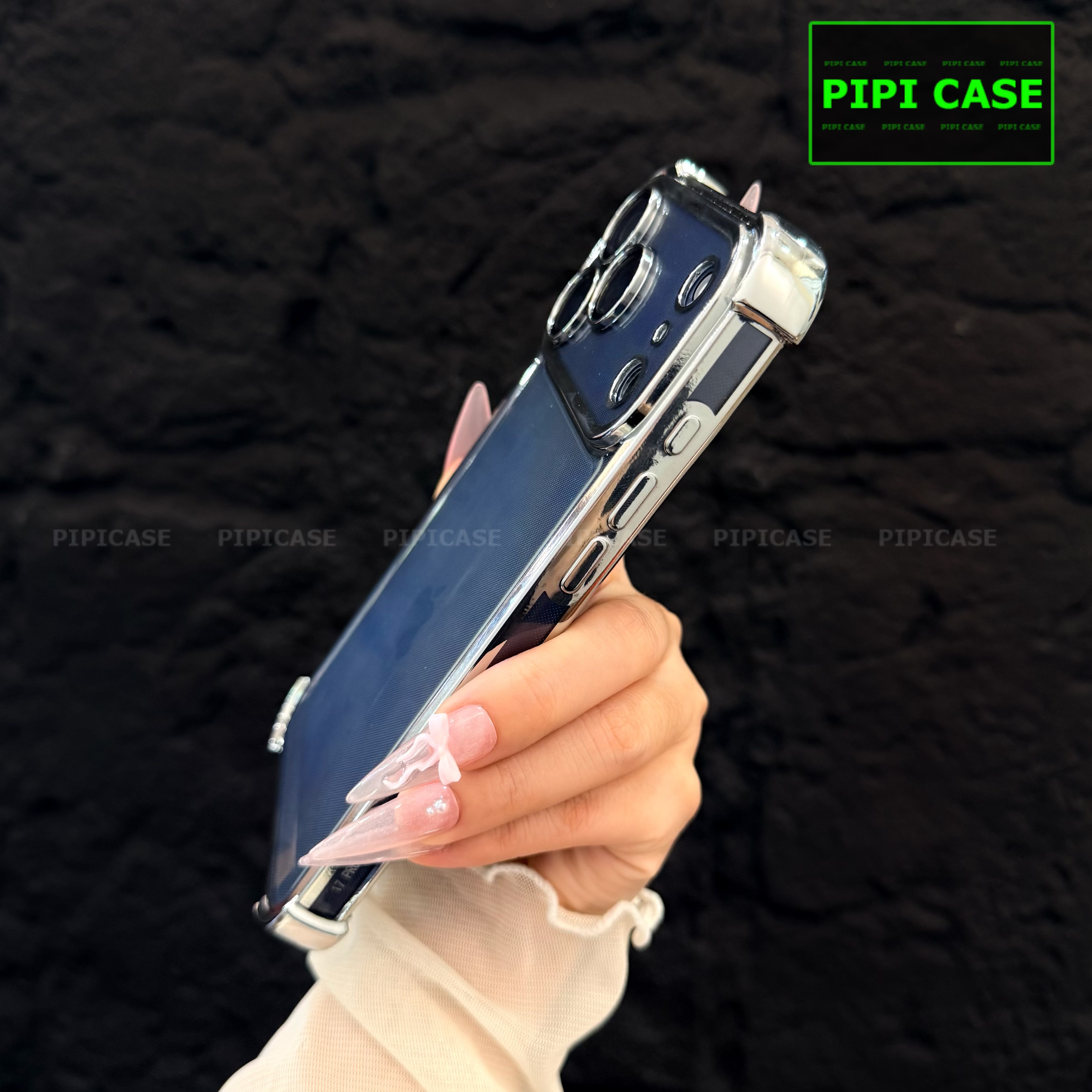 Ốp Lưng iPhone 17 Pro - Gu - Bạc_thumbnail_10