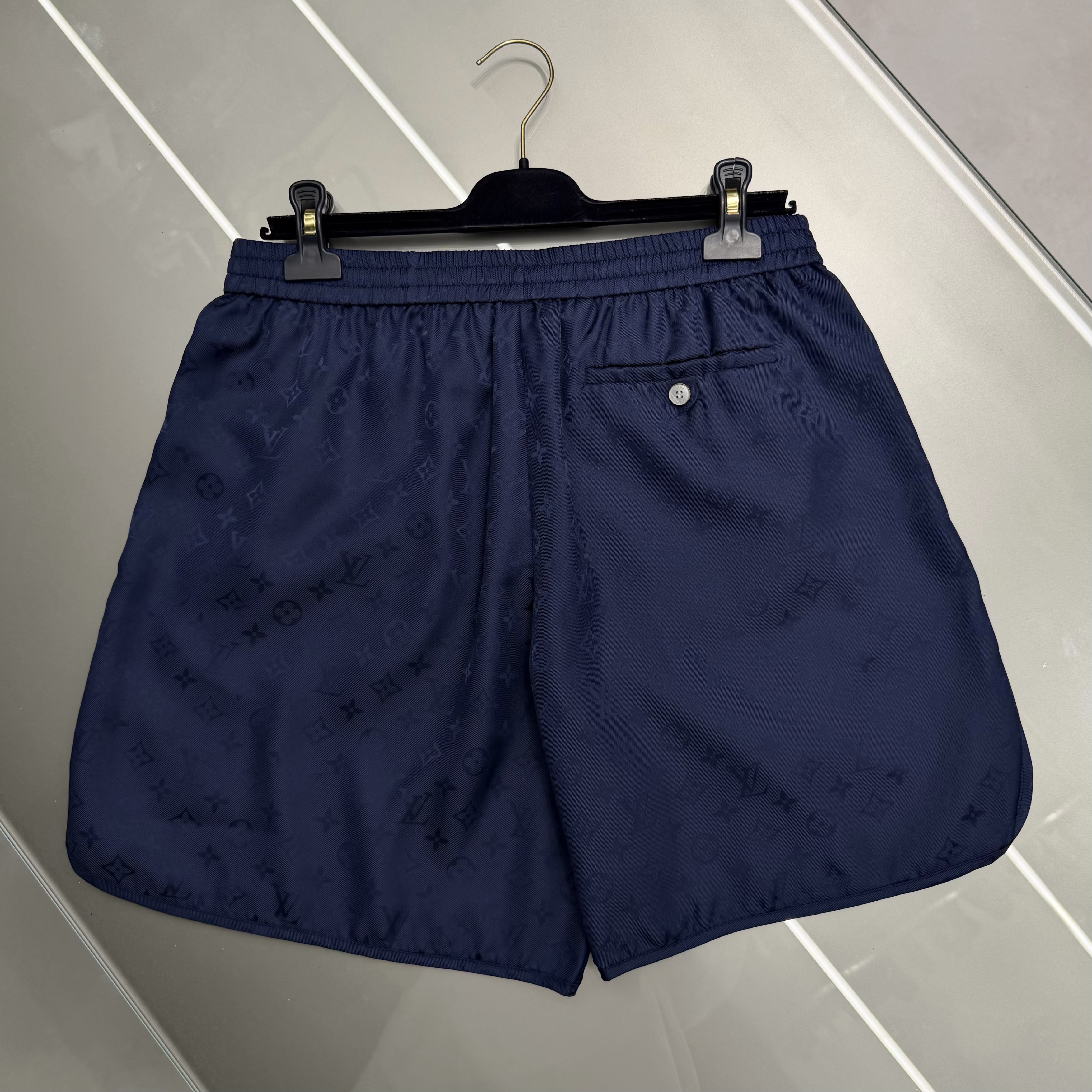 Quần Short LV_thumbnail_4
