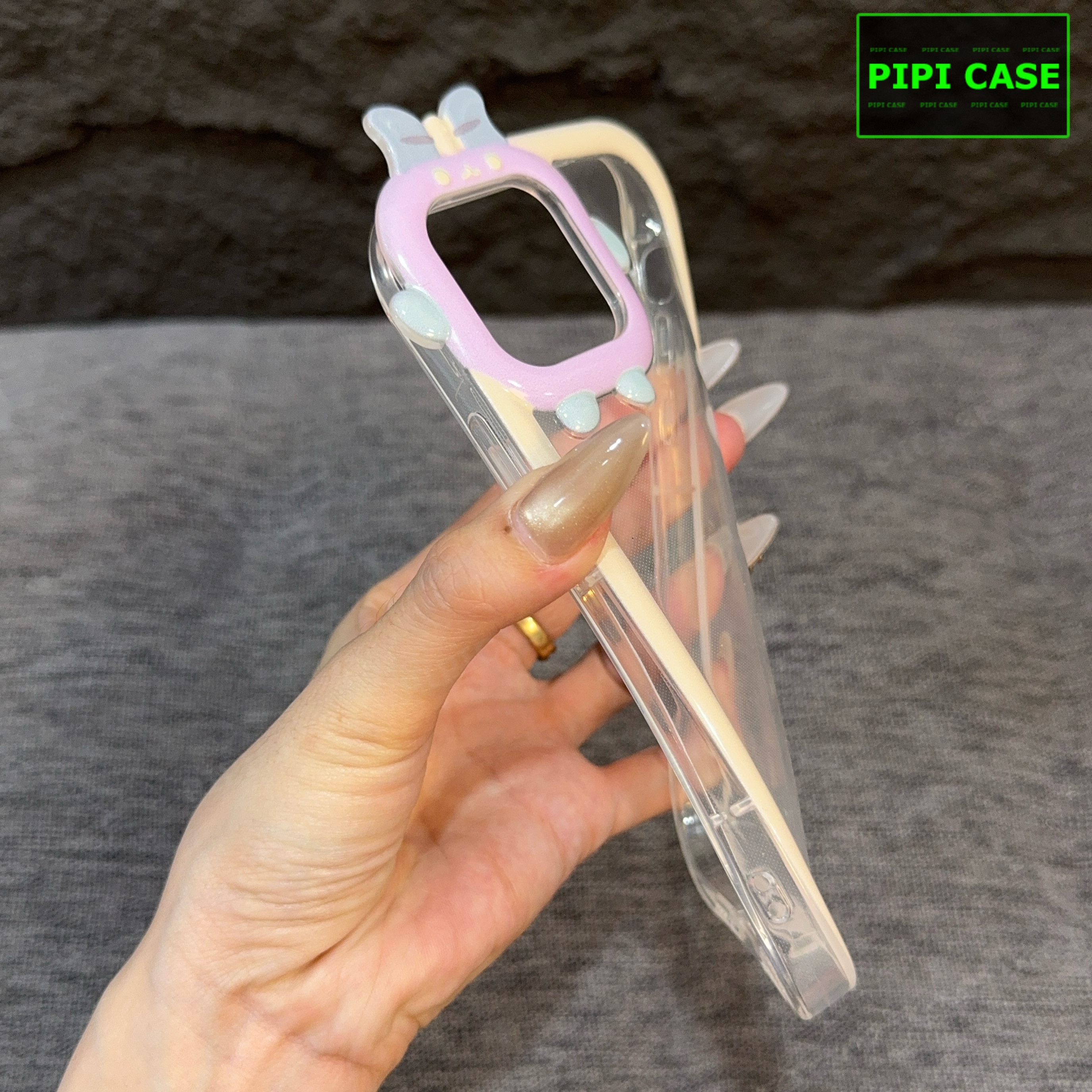 Ốp Lưng iPhone 14 Plus - Chic Cute - Vàng_thumbnail_2