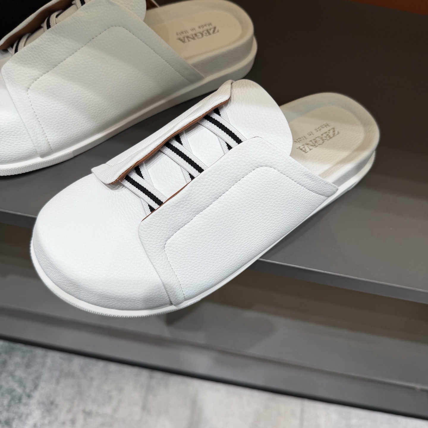 Sục Zegna_thumbnail_6