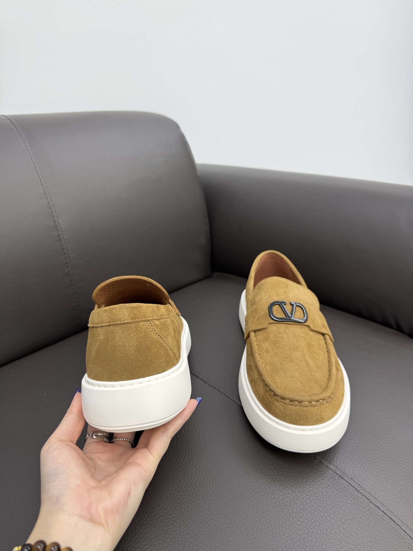 Giày Slipon Valentino (VLTN)_thumbnail_2