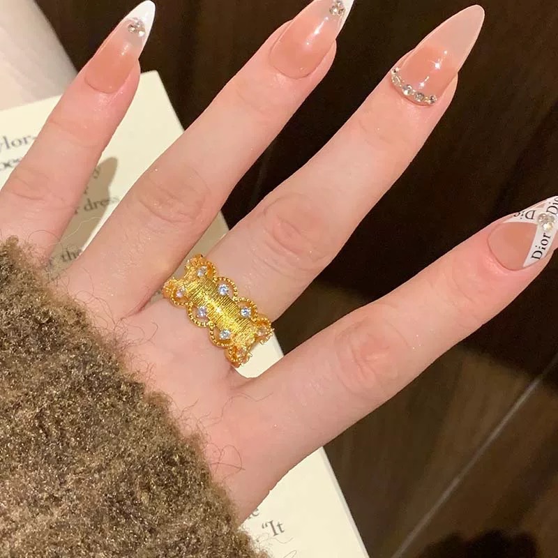 Phong cách cung điện ~ Nhẫn ren zircon dành cho nữ, sang trọng nhẹ nhàng, nhẫn trơn cao cấp, nhẫn ngón trỏ thiết kế độc đáo dành cho nữ