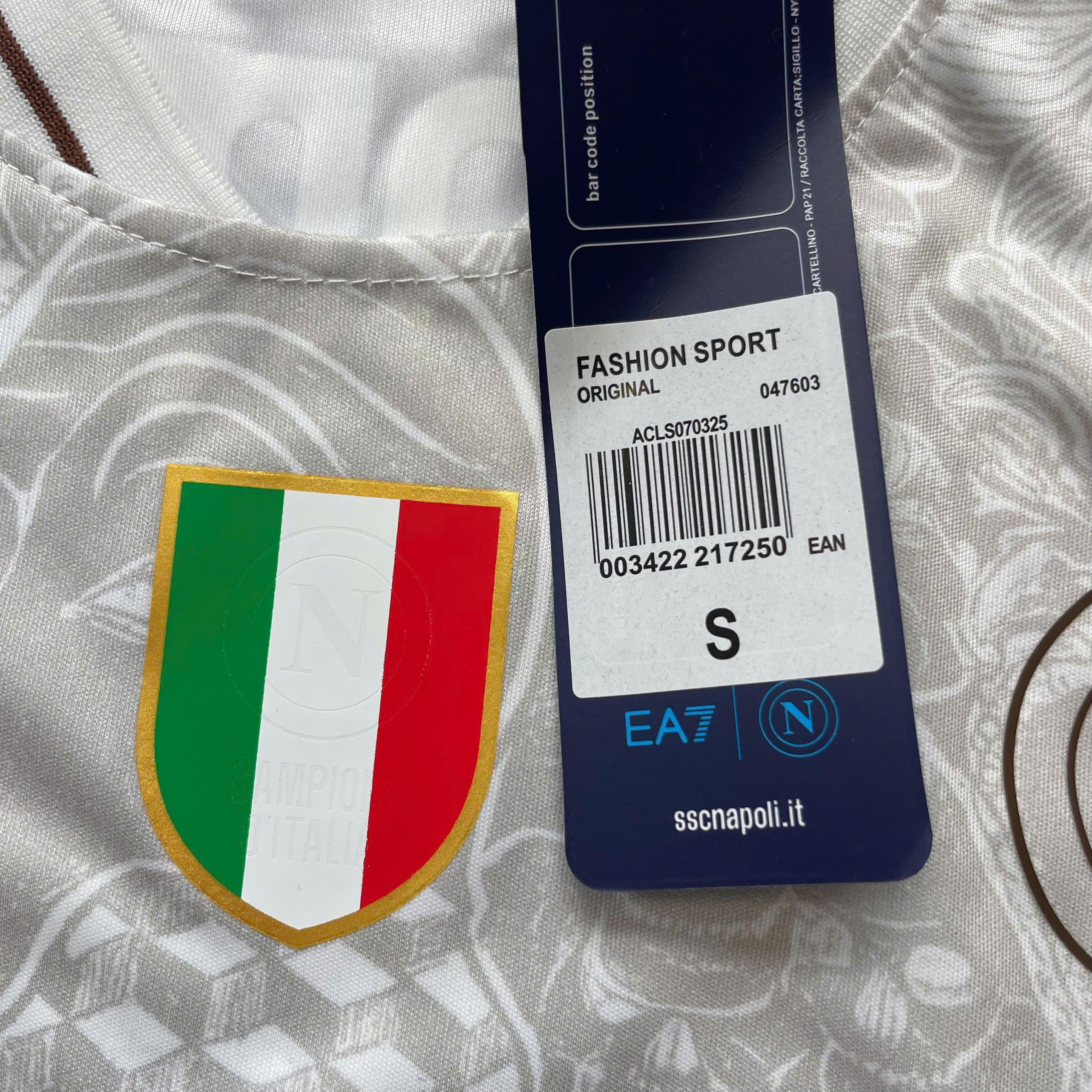 SALE 62 - Size: S_thumbnail_3