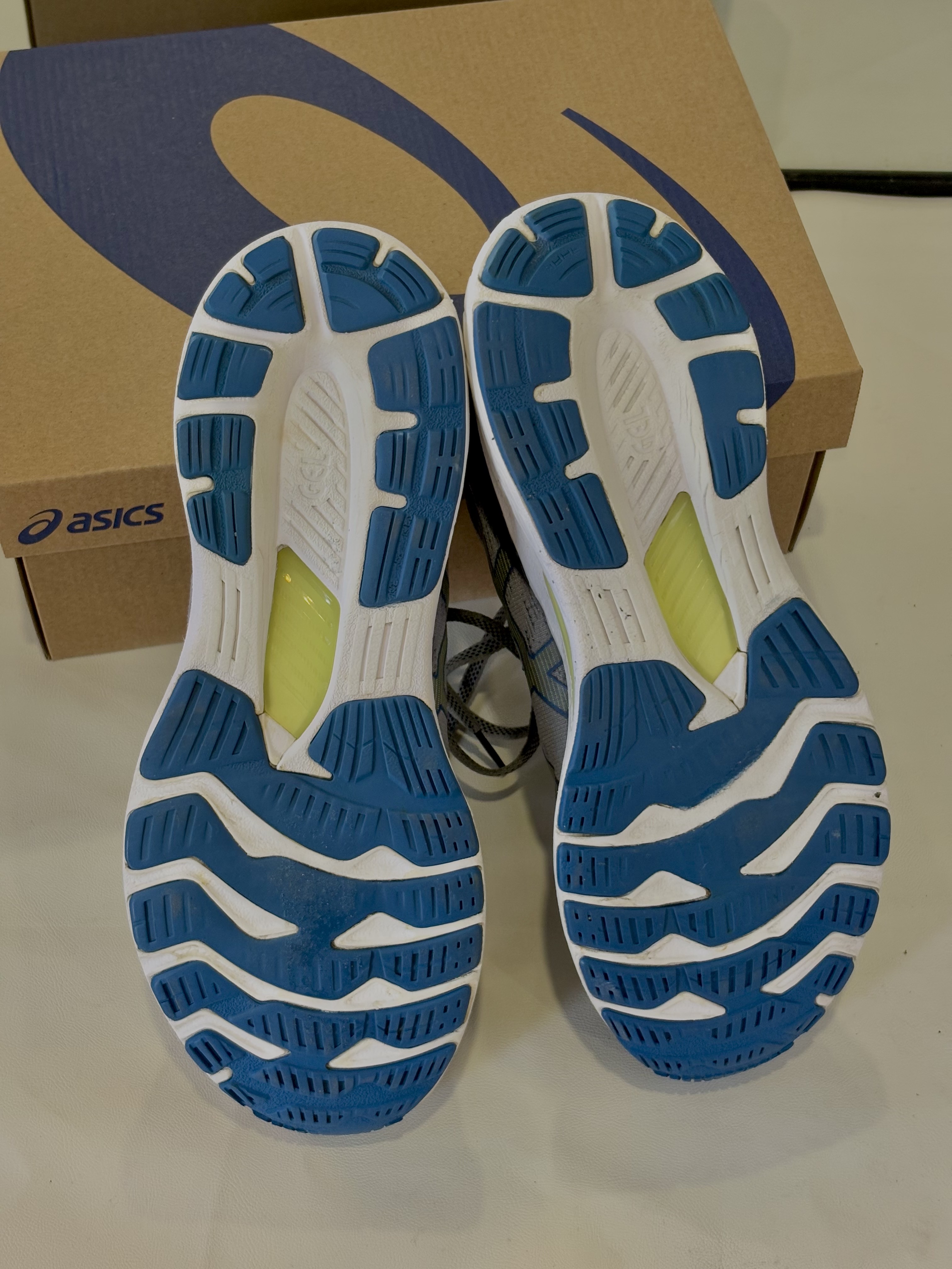 ASICS Gel-Kayano 28 1011B189_thumbnail_3