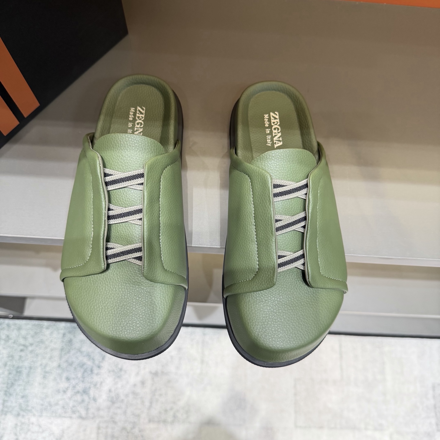 Sục Zegna_thumbnail_7
