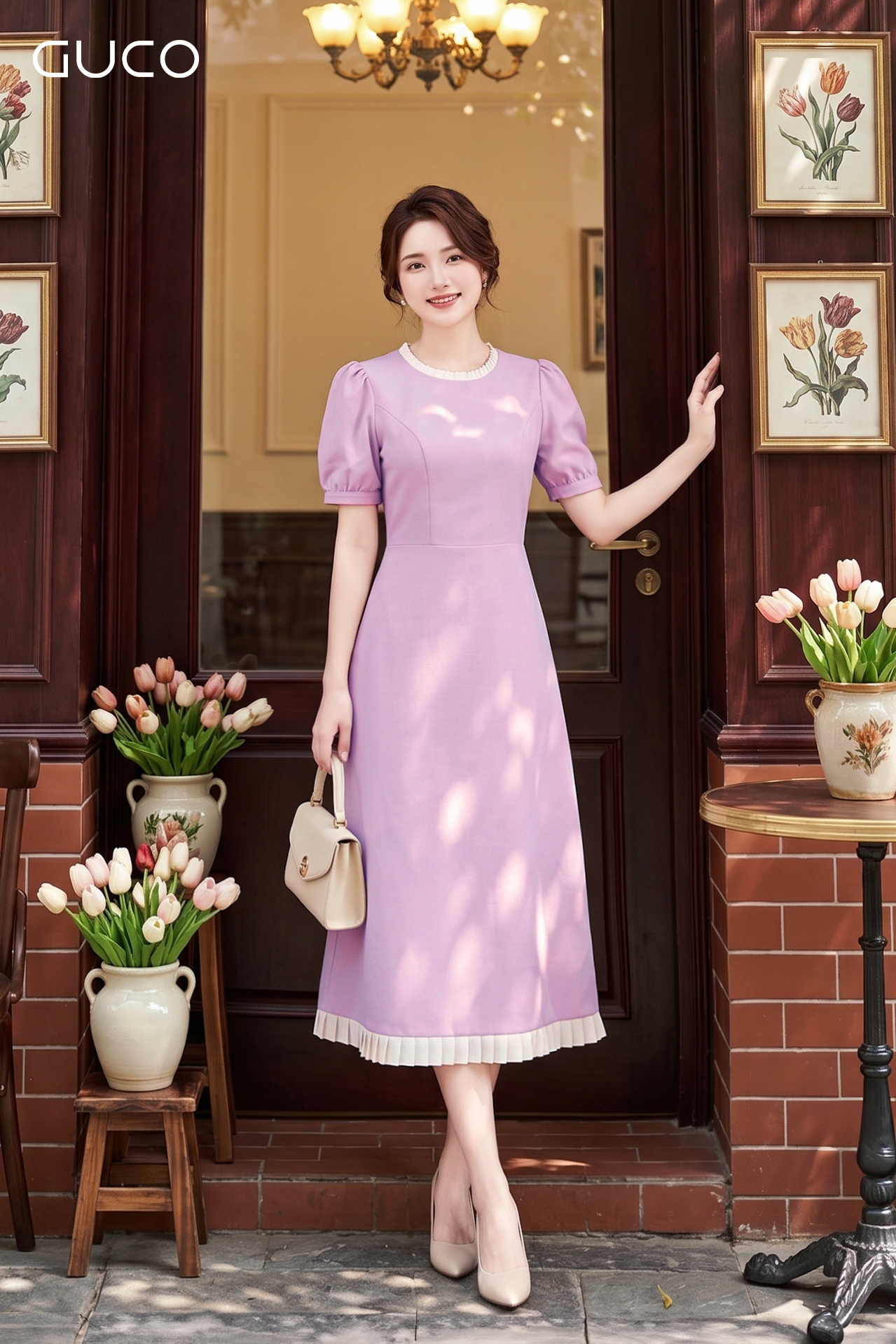 Đầm Tím Cổ Tròn Phối Viền Xếp Ly Trắng