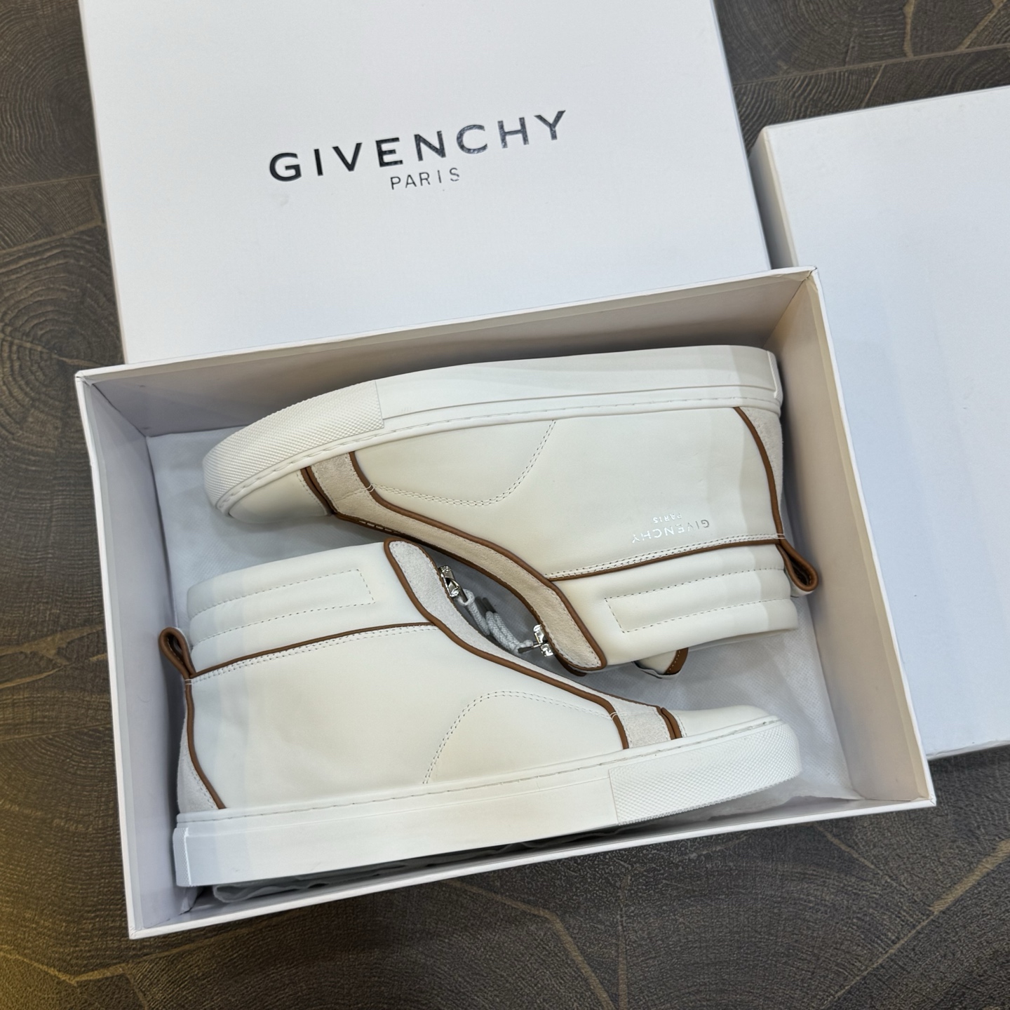 Giày Givenchy_thumbnail_2