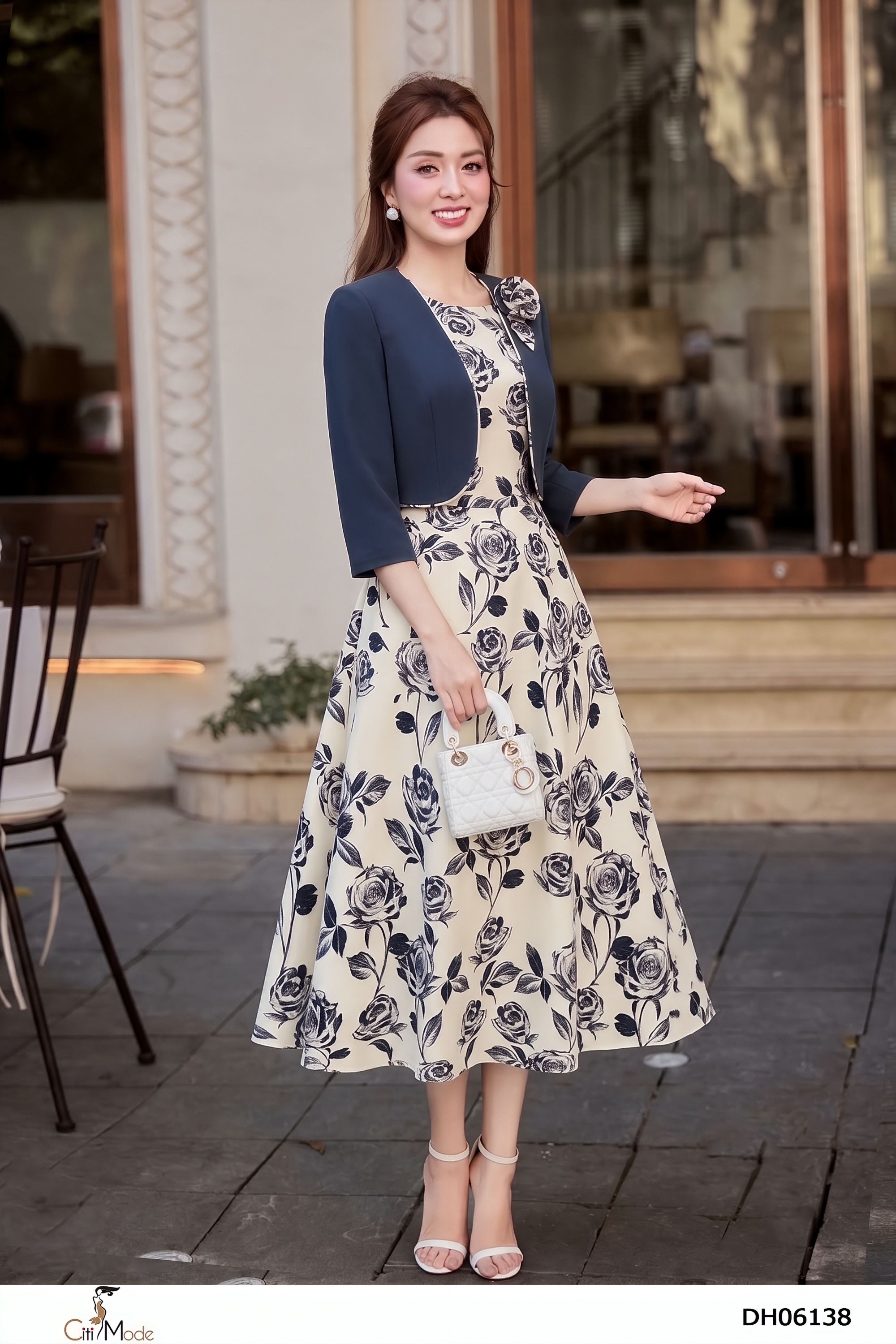 Đầm xòe giả set hoa đen phối đen cổ tròn đính hoa