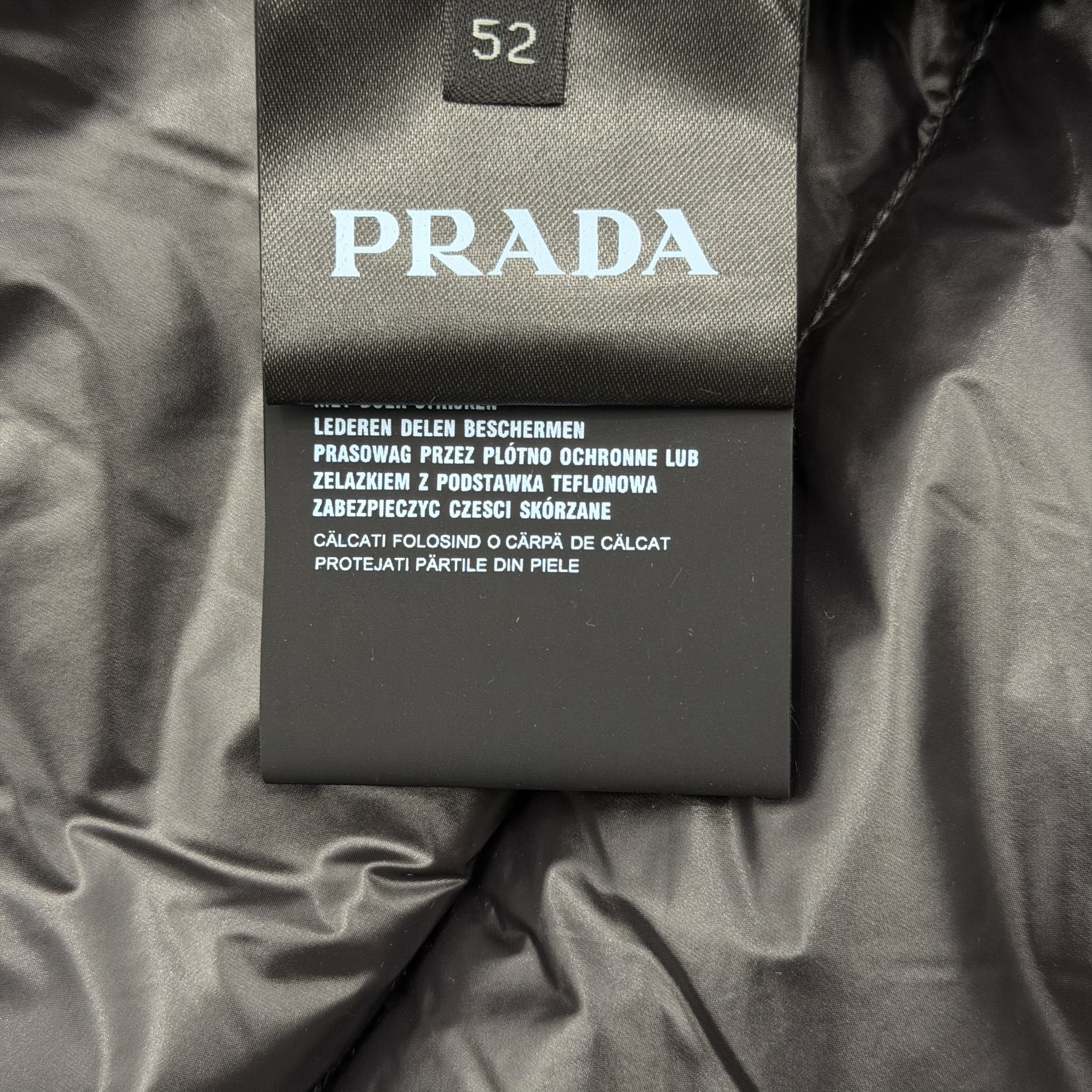 Áo Phao Prada_thumbnail_3