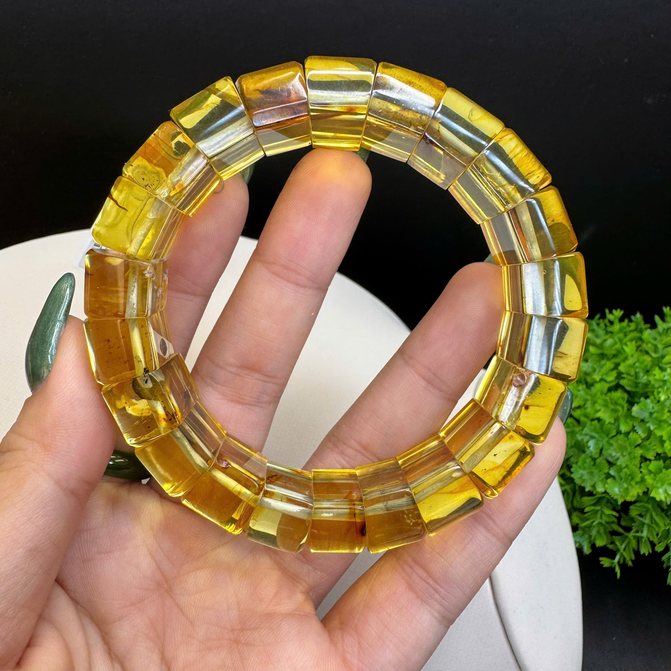 Lắc Tay Bản - M1048
