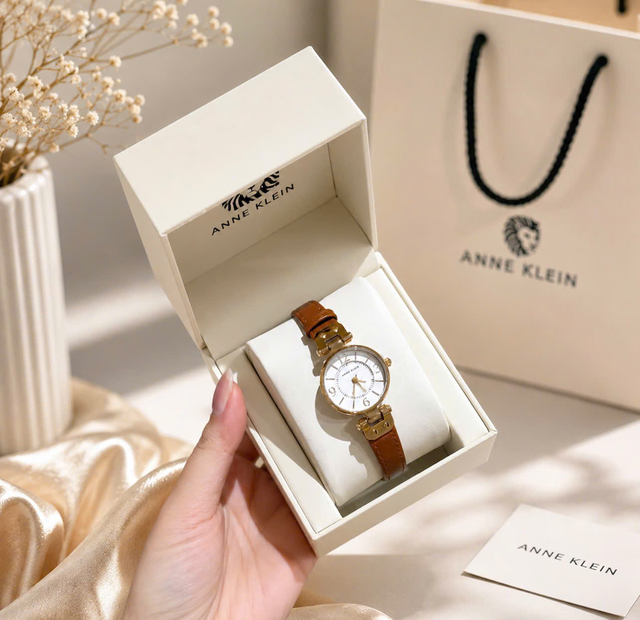 Đồng Hồ ANNE KLEIN