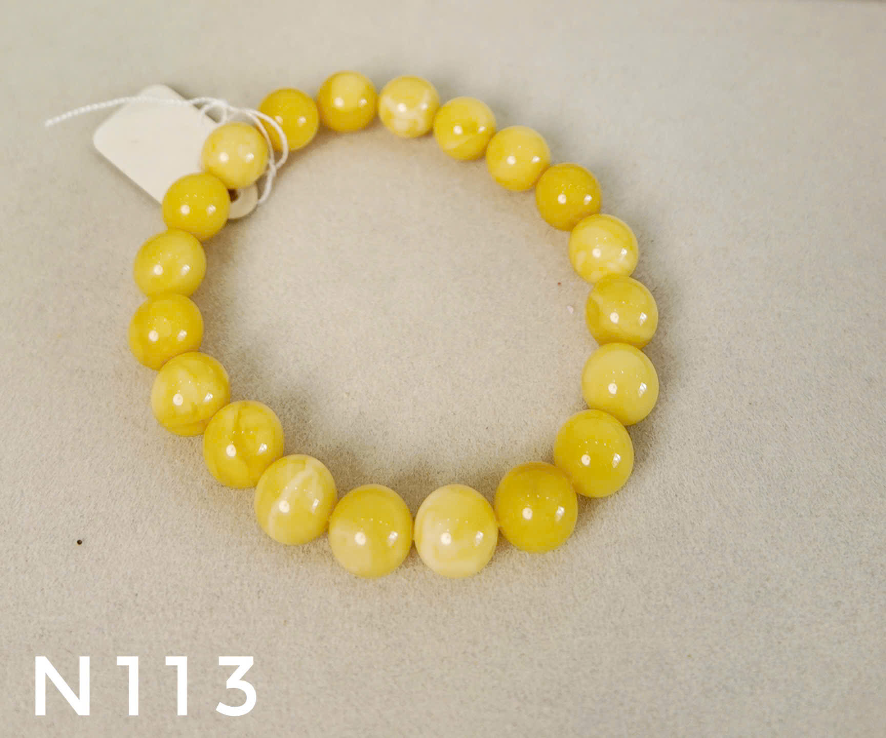 Vòng Tay Hổ Phách Hoàng Gia Vân Sữa Hạt Tròn – N113