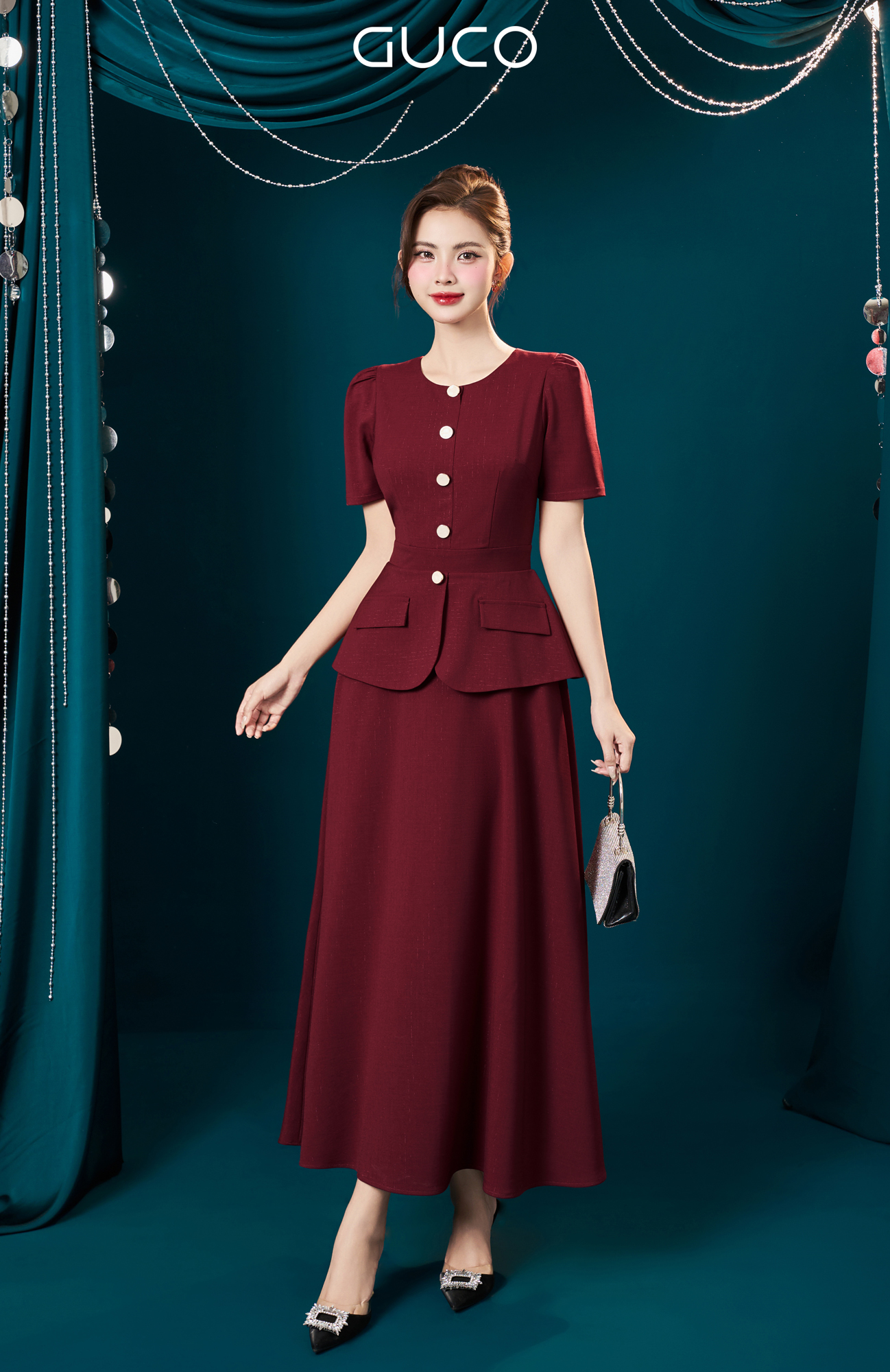 ĐẦM PEPLUM CỔ TRÒN TÚI GIẢ 2 BÊN - ĐỎ ĐÔ