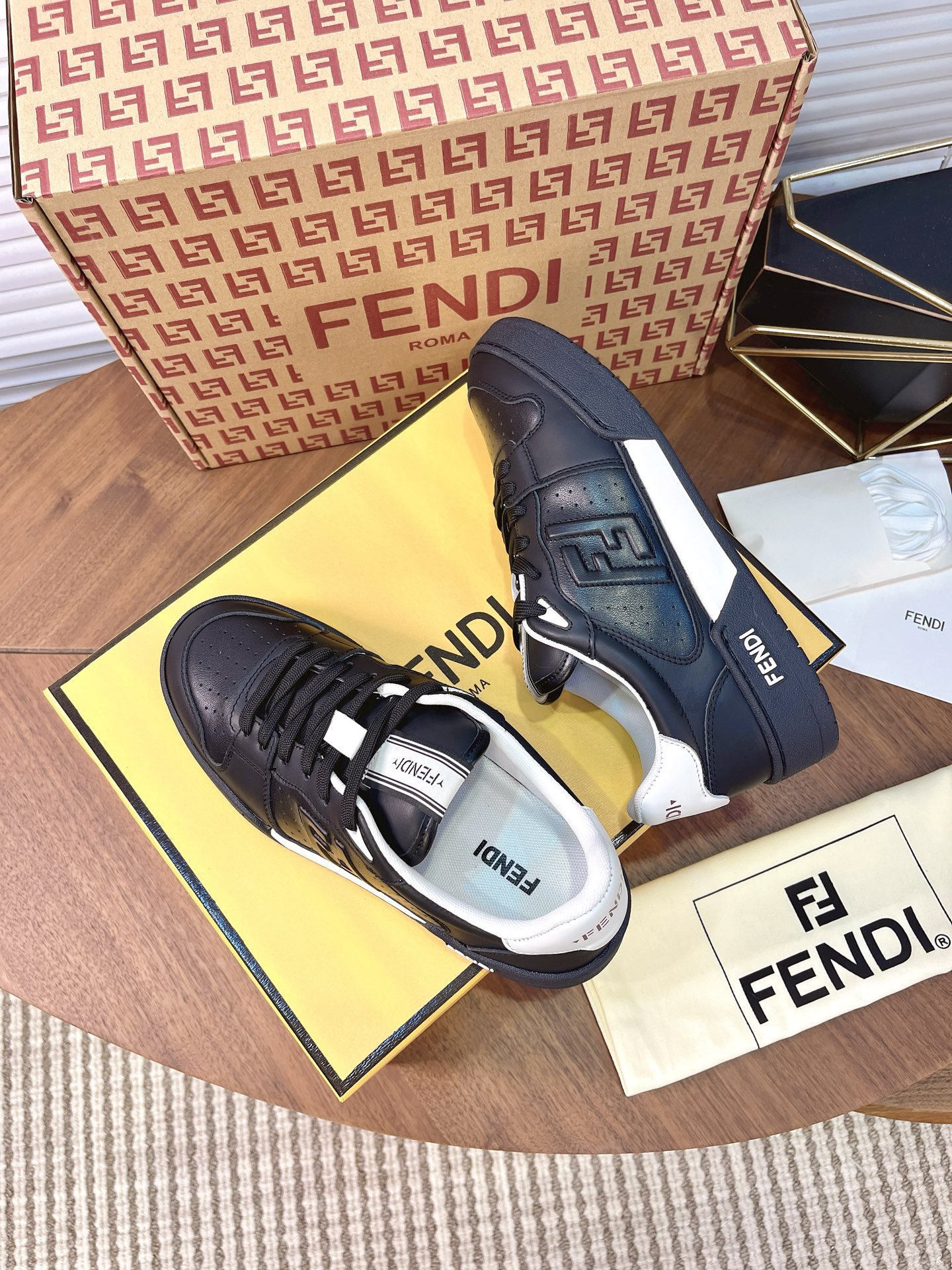 Giày Fendi_thumbnail_3