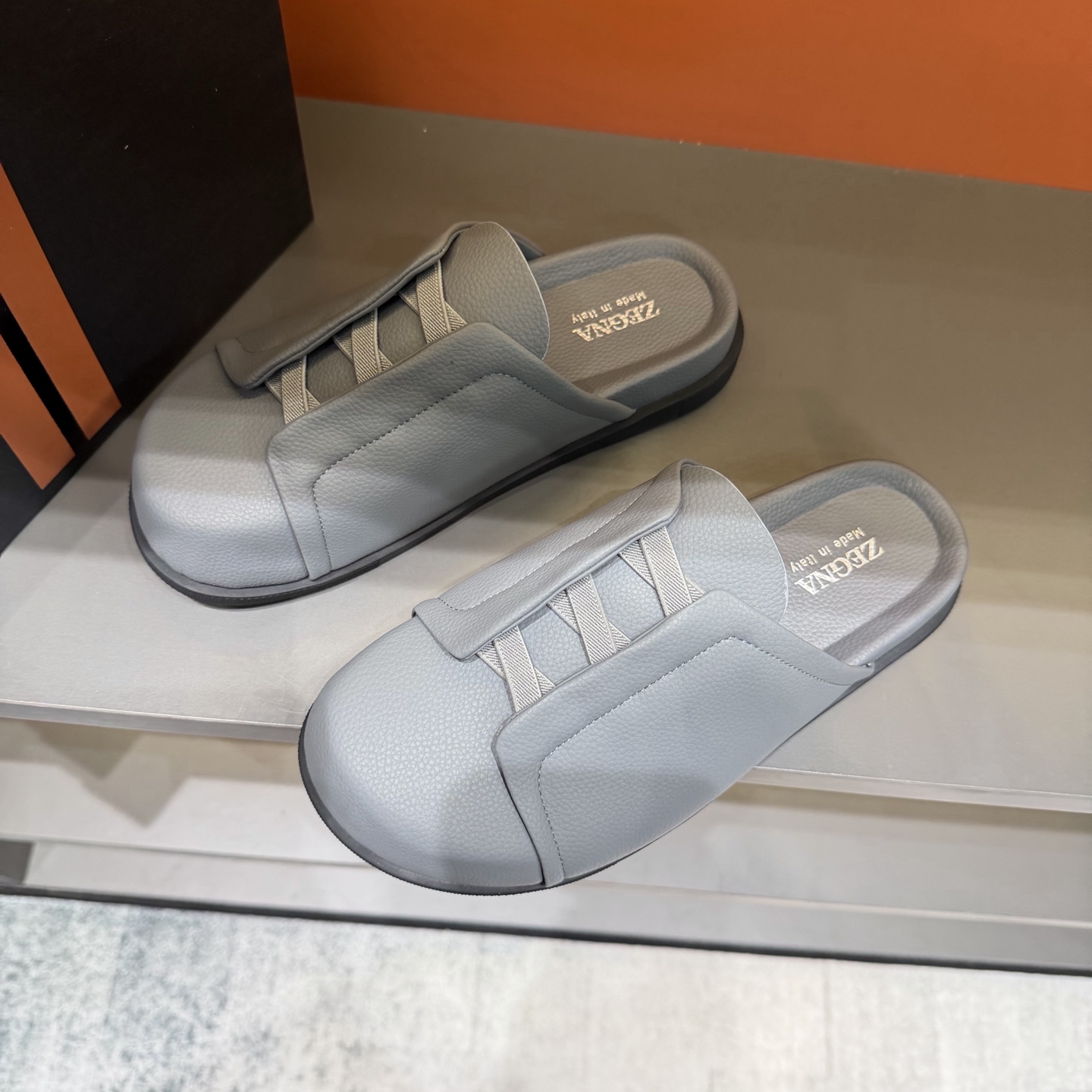 Sục Zegna_thumbnail_3