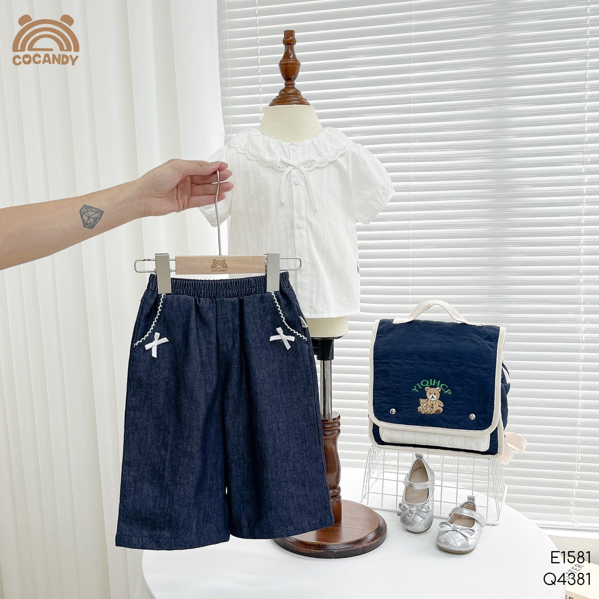 Quần dài XANH denim phối 2 nơ viền túi_thumbnail_0