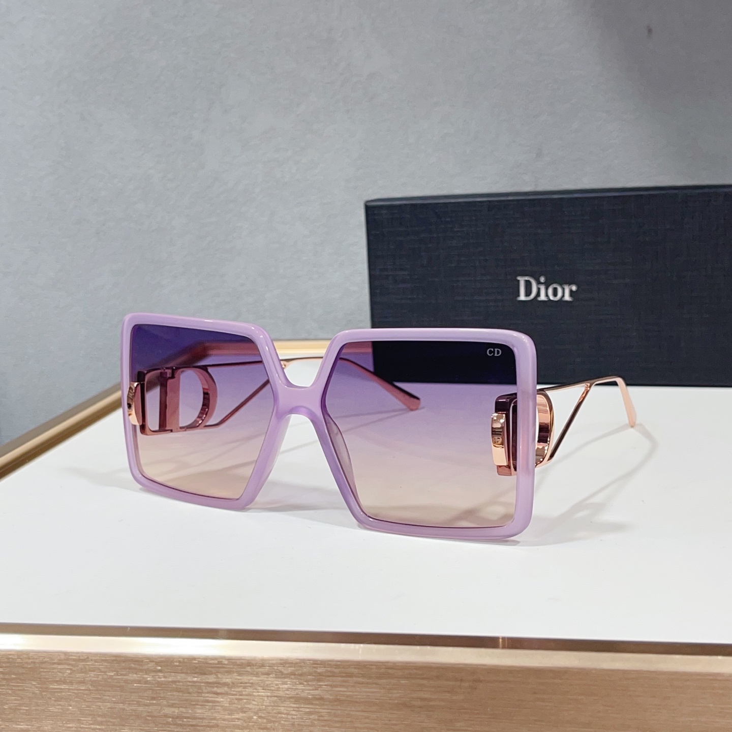 Kính dior_thumbnail_4