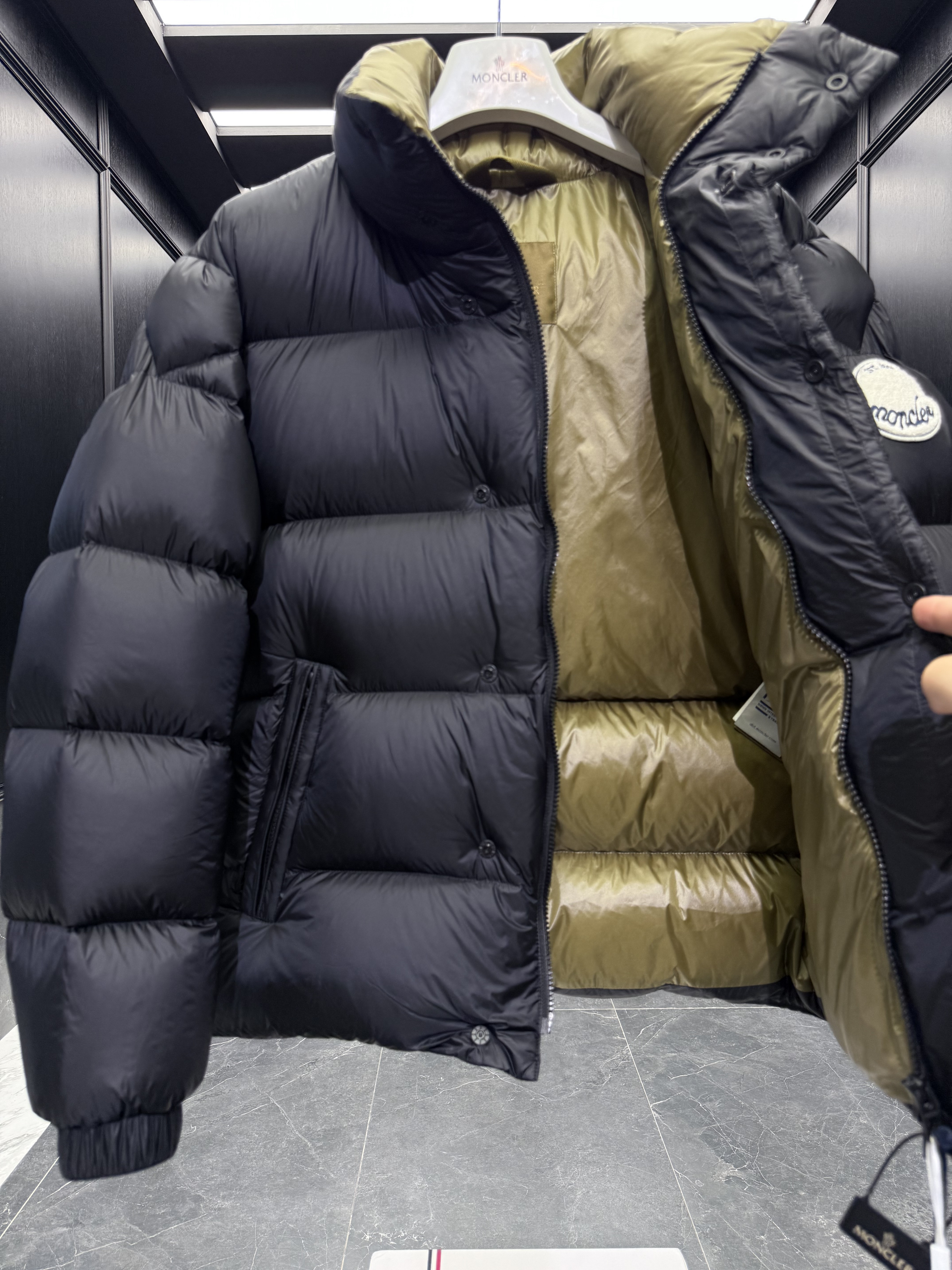Áo Phao Moncler_thumbnail_0