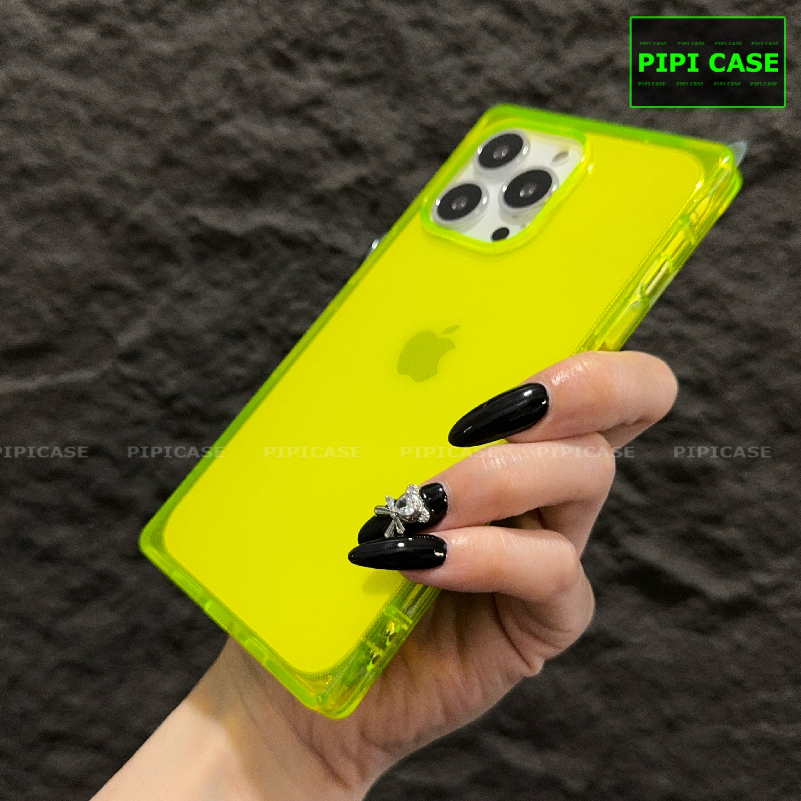 Ốp Lưng iPhone 12 Pro - Layla - Vàng Dạ Quang_thumbnail_11