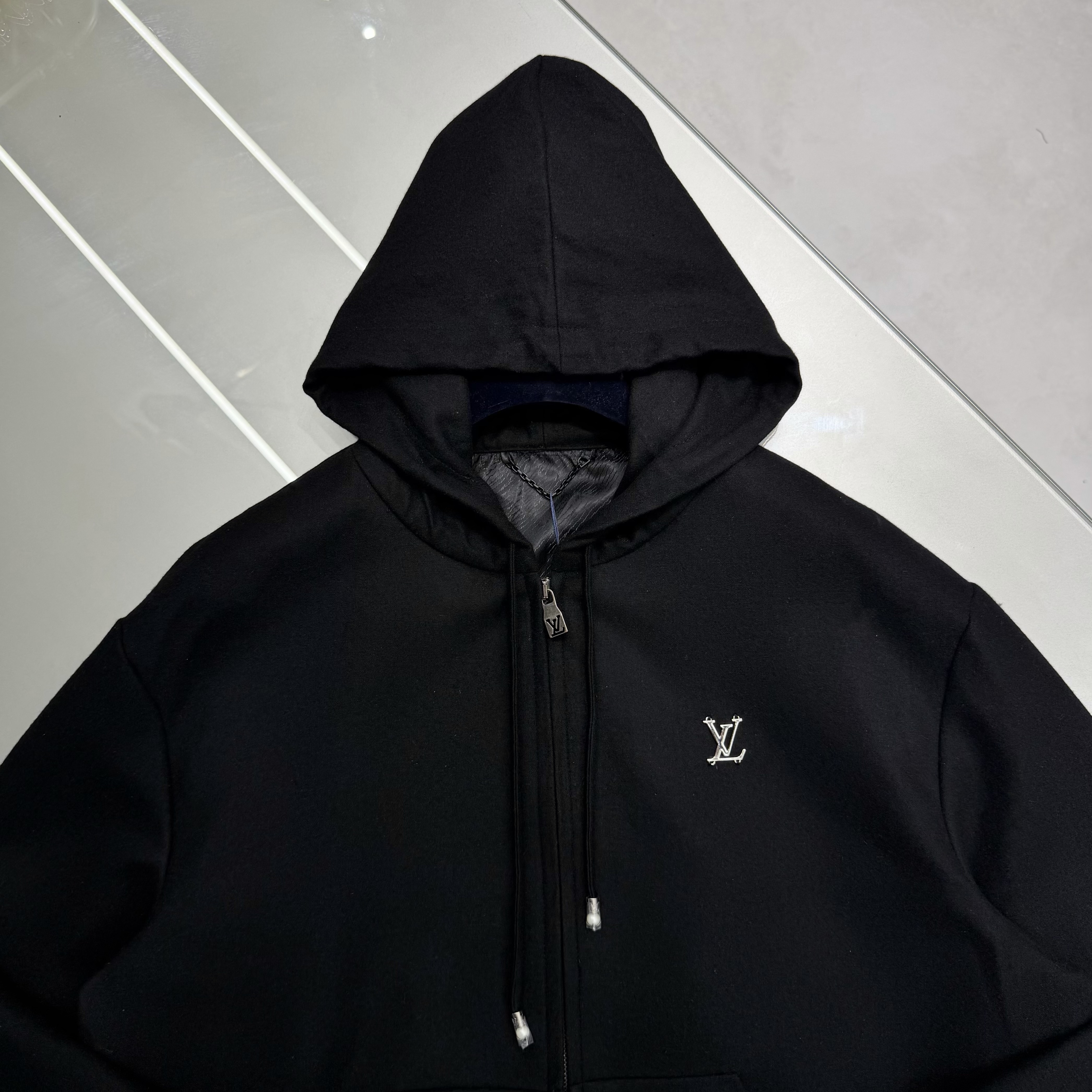Áo Hoodie LV _thumbnail_4