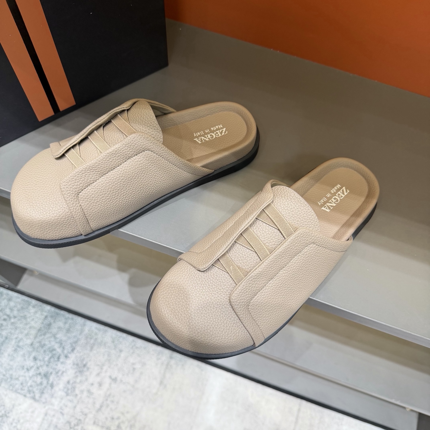 Sục Zegna_thumbnail_3