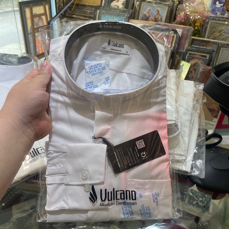 Áo trắng dài tay Vucano XL