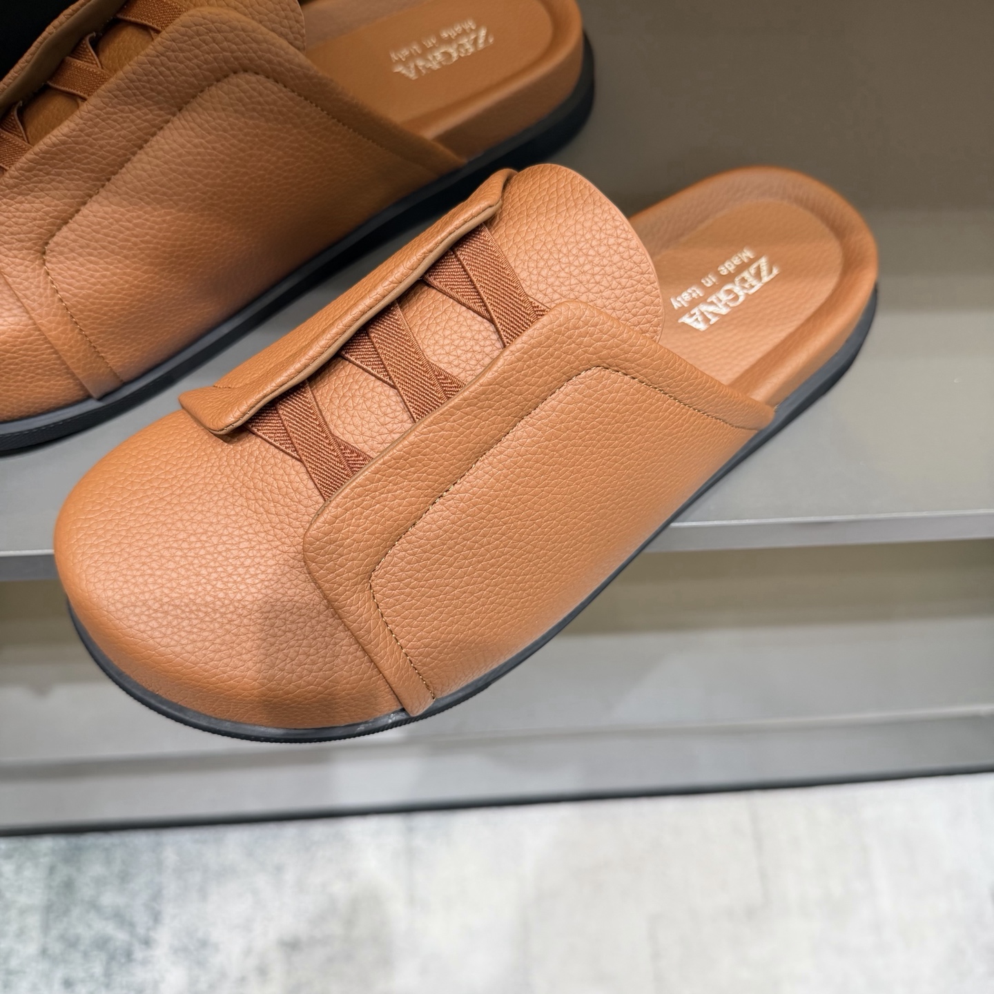 Sục Zegna_thumbnail_6