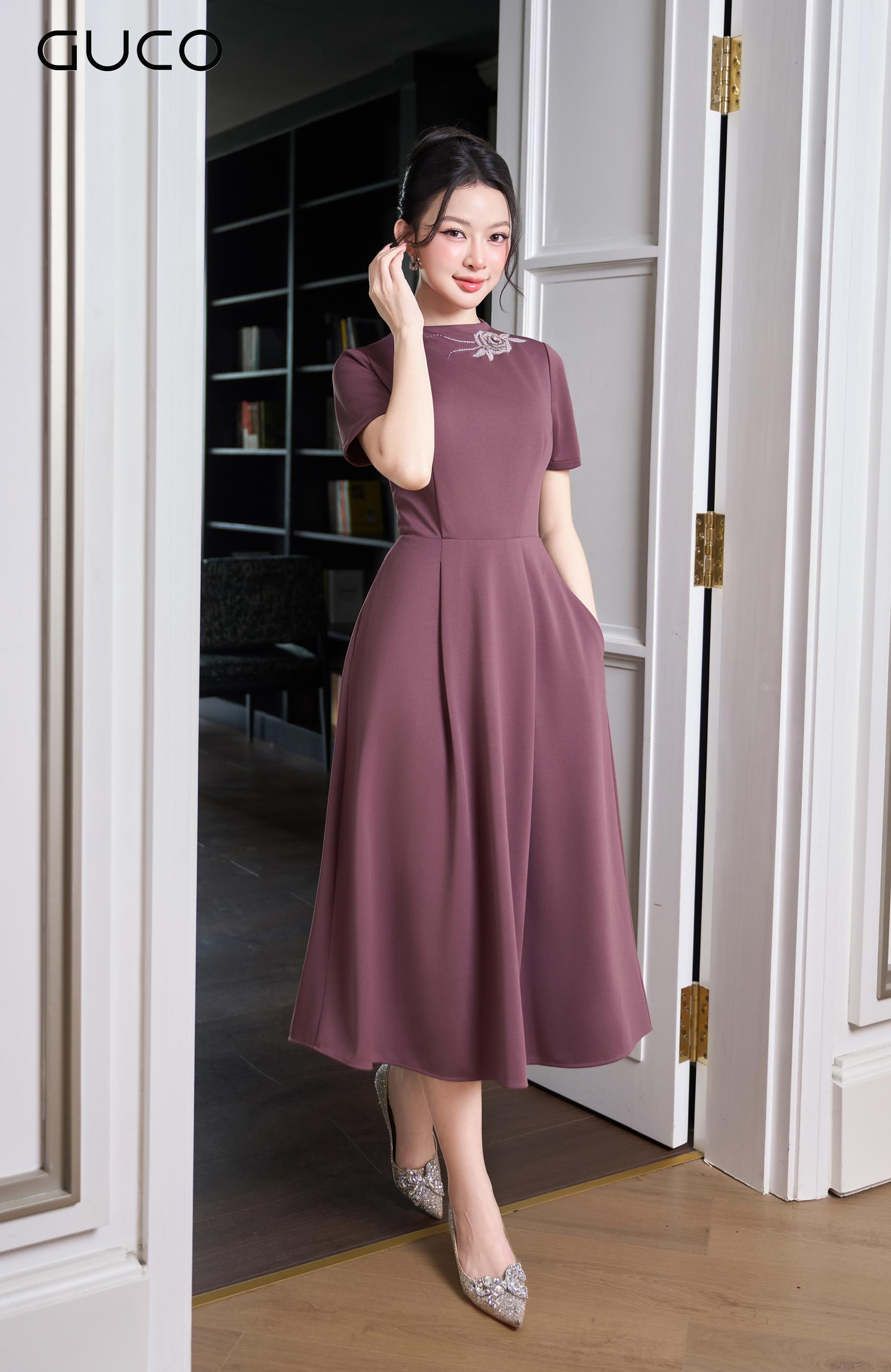ĐẦM XÒE DỰ TIỆC ĐÍNH CƯỜM HOA - HỒNG RUỐC_thumbnail_1