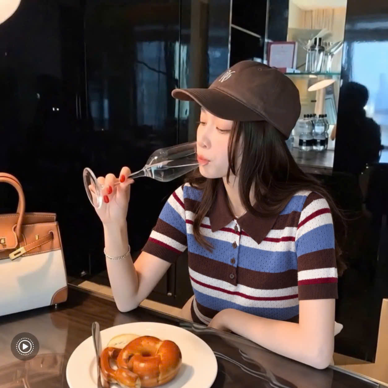 AO LEN NU_thumbnail_1