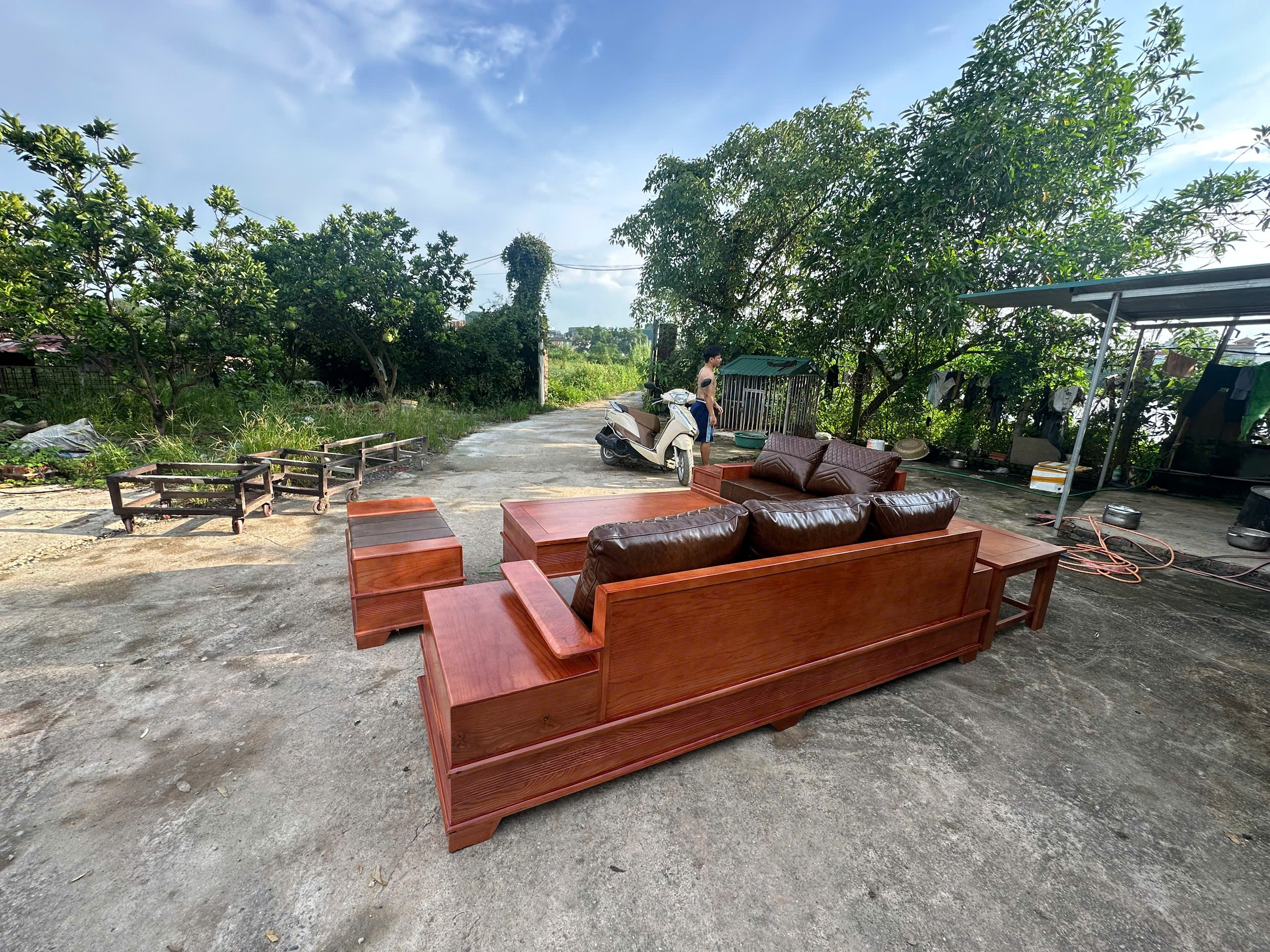 Sofa 2 văng chân pháo màu gỗ hương_thumbnail_3