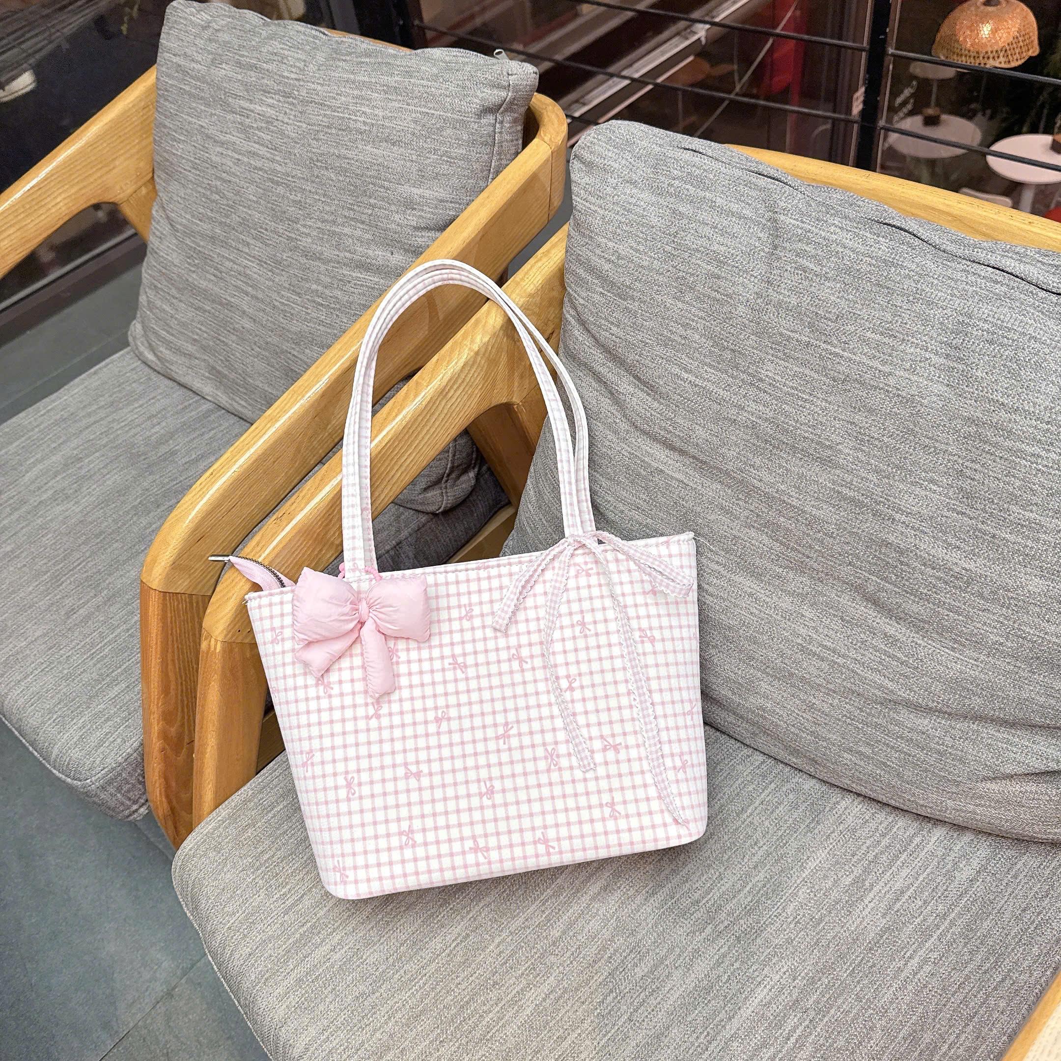 [Tặng 2 Charm] Túi Tote Đeo Vai Nữ Họa Tiết Hoạt Hình Cute - Túi Xách Học Sinh Sinh Viên Phối Nơ Điệu Đà CUN328_thumbnail_1