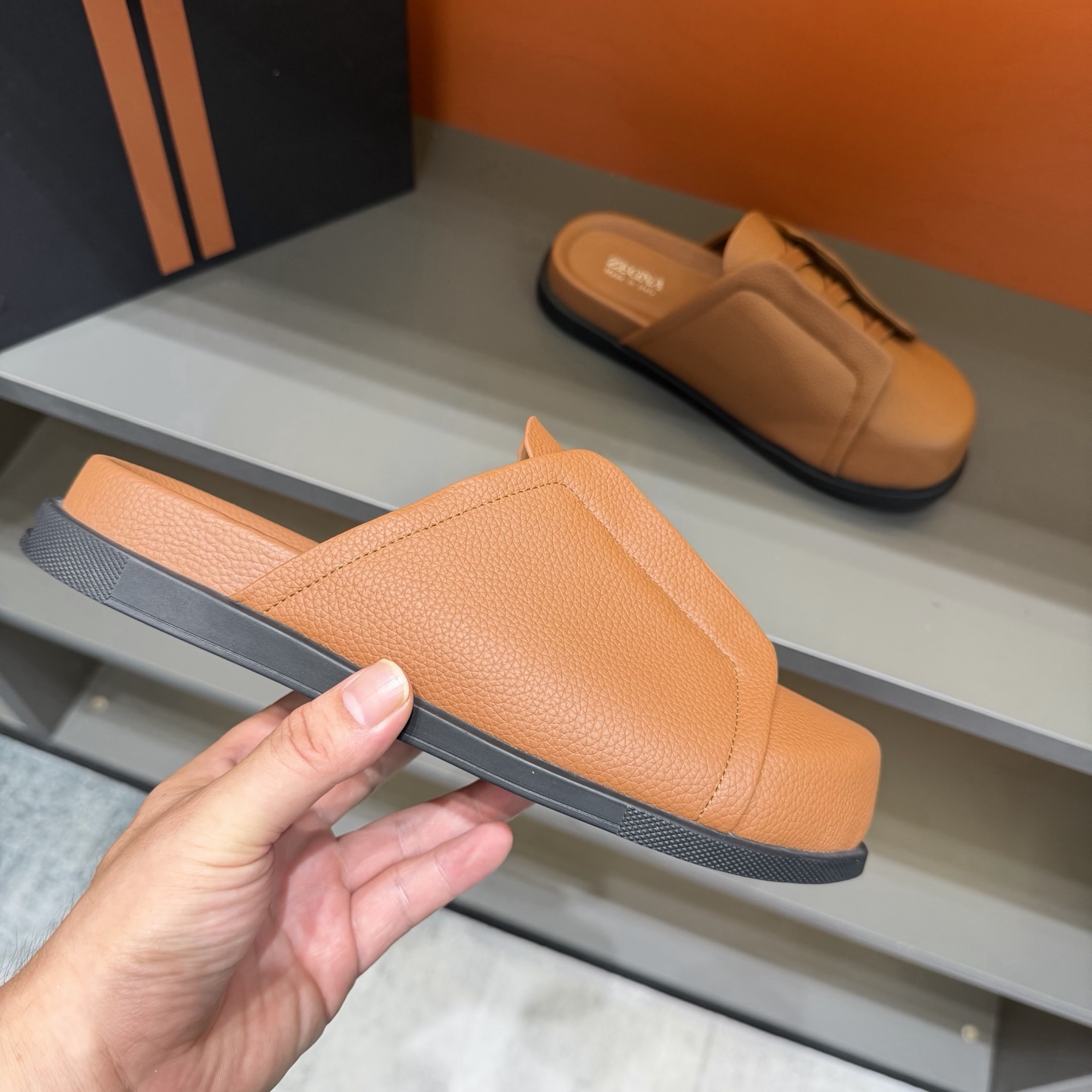 Sục Zegna_thumbnail_7