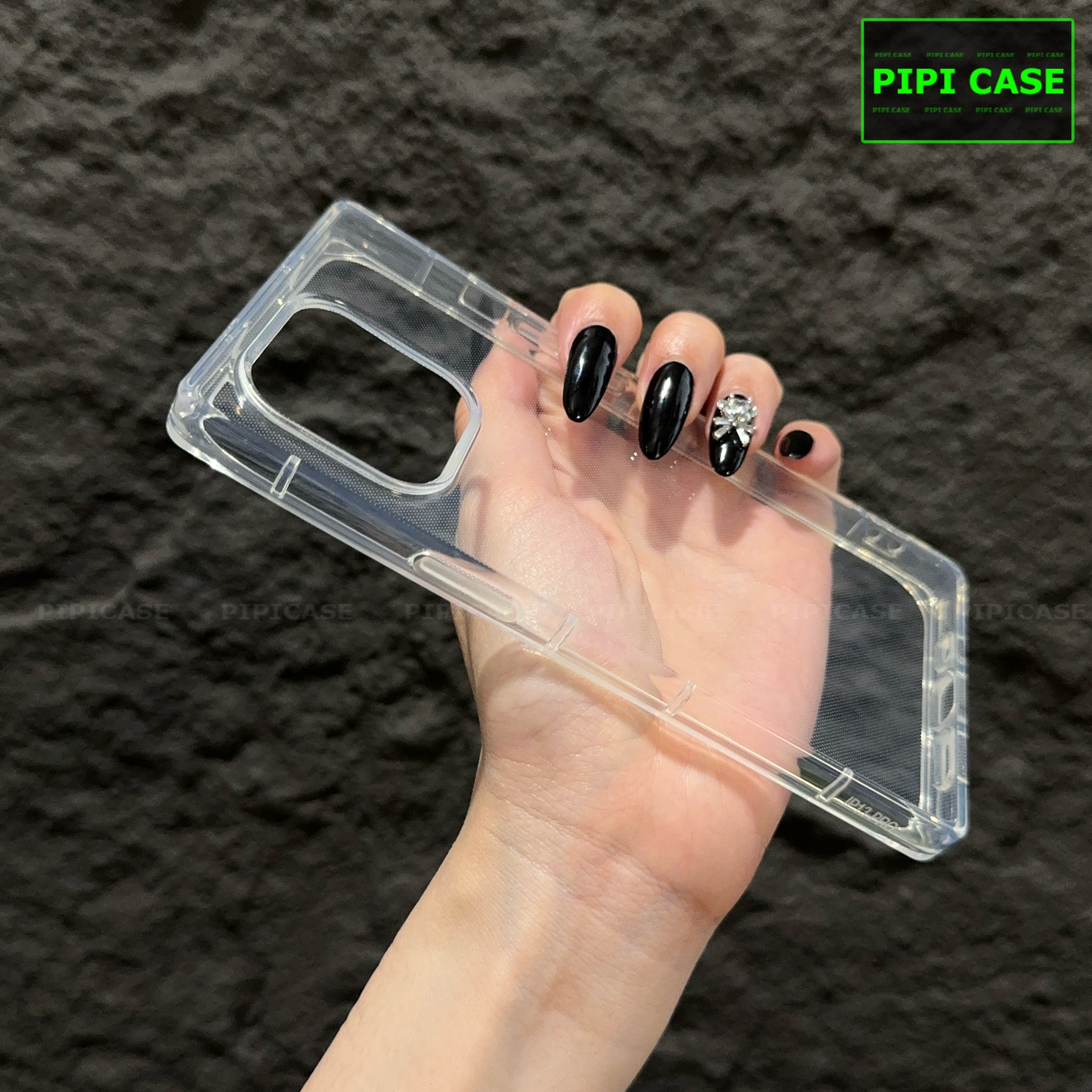 Ốp Lưng iPhone 13 - Layla - Trắng_thumbnail_2