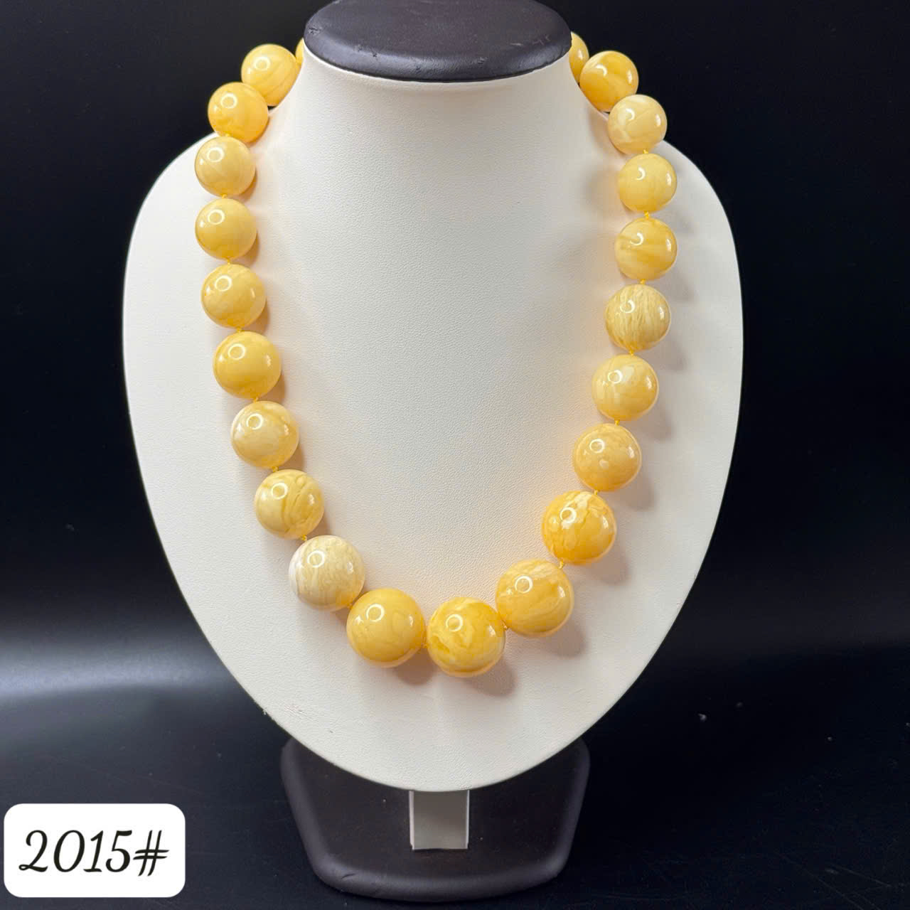 Dây Chuyền Hổ Phách Hoàng Gia Vàng Bơ Hạt Tròn Cỡ Lớn - Mã 2015