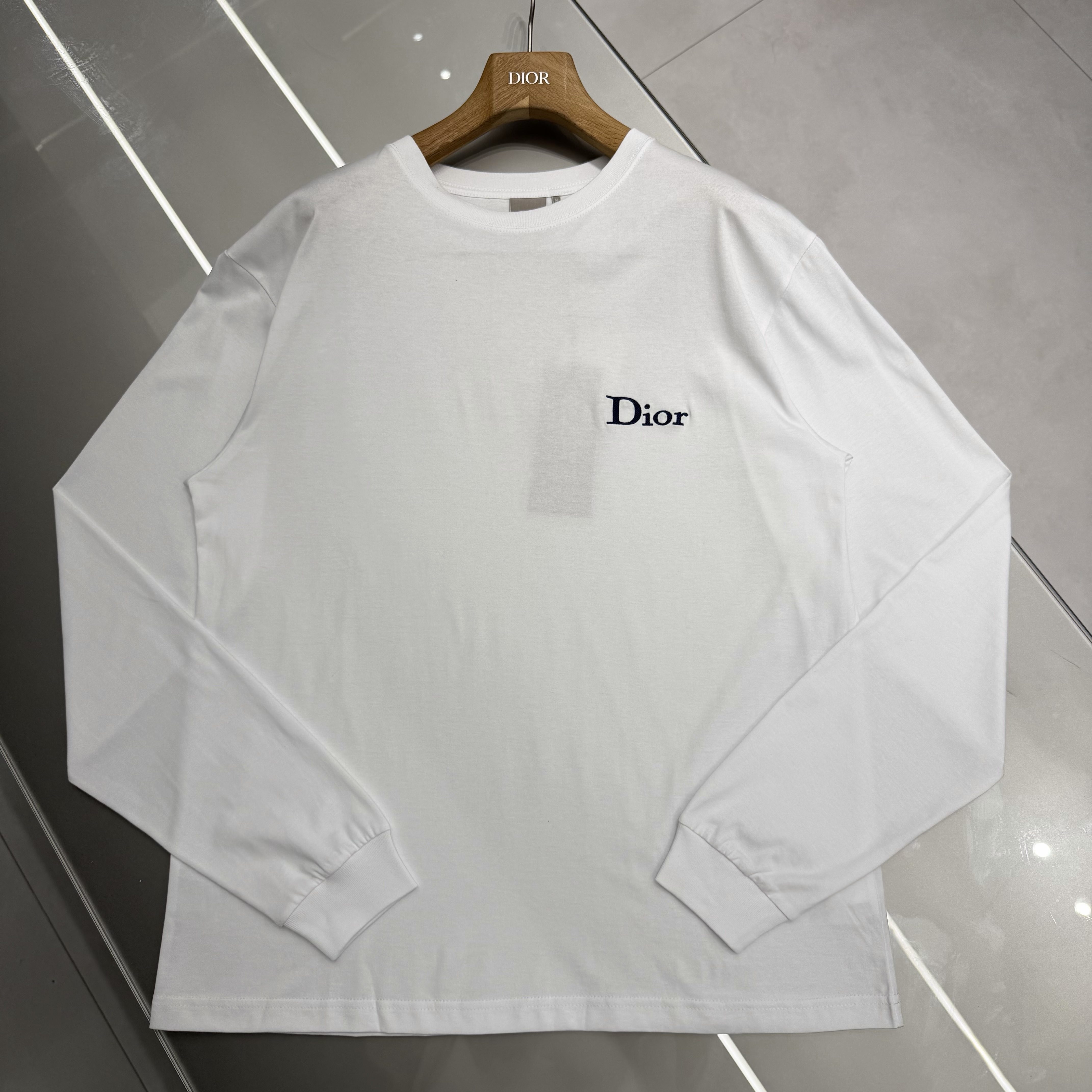 Áo nỉ Dior_thumbnail_2