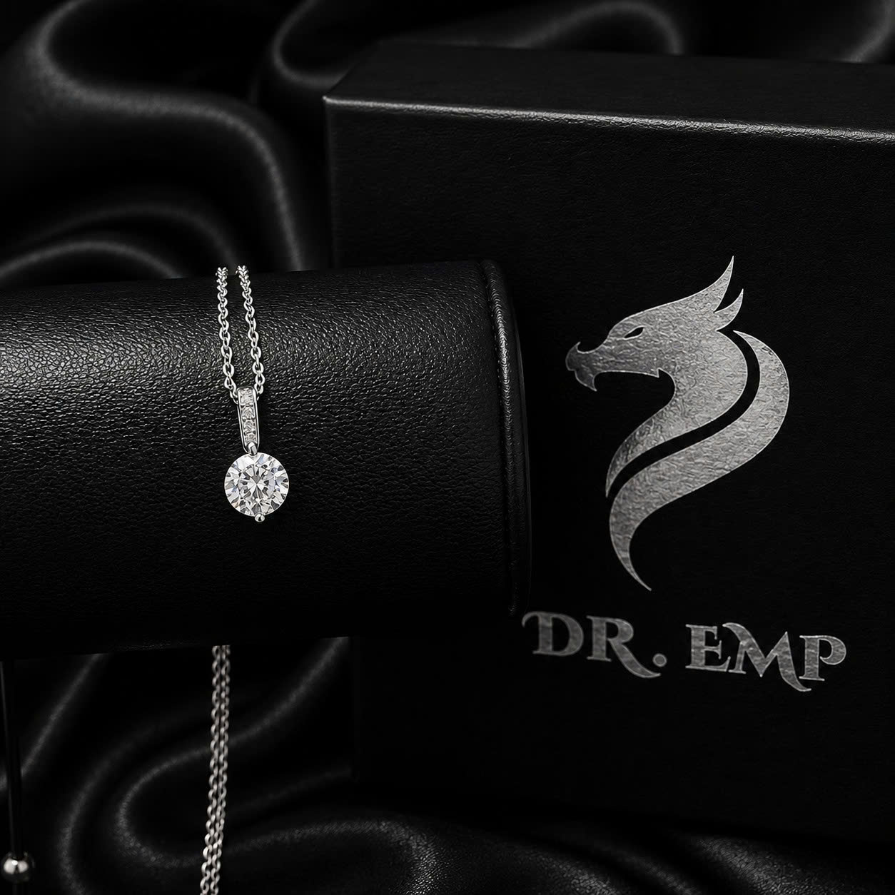 Vòng cổ bạc xi kim dây xích charm đá