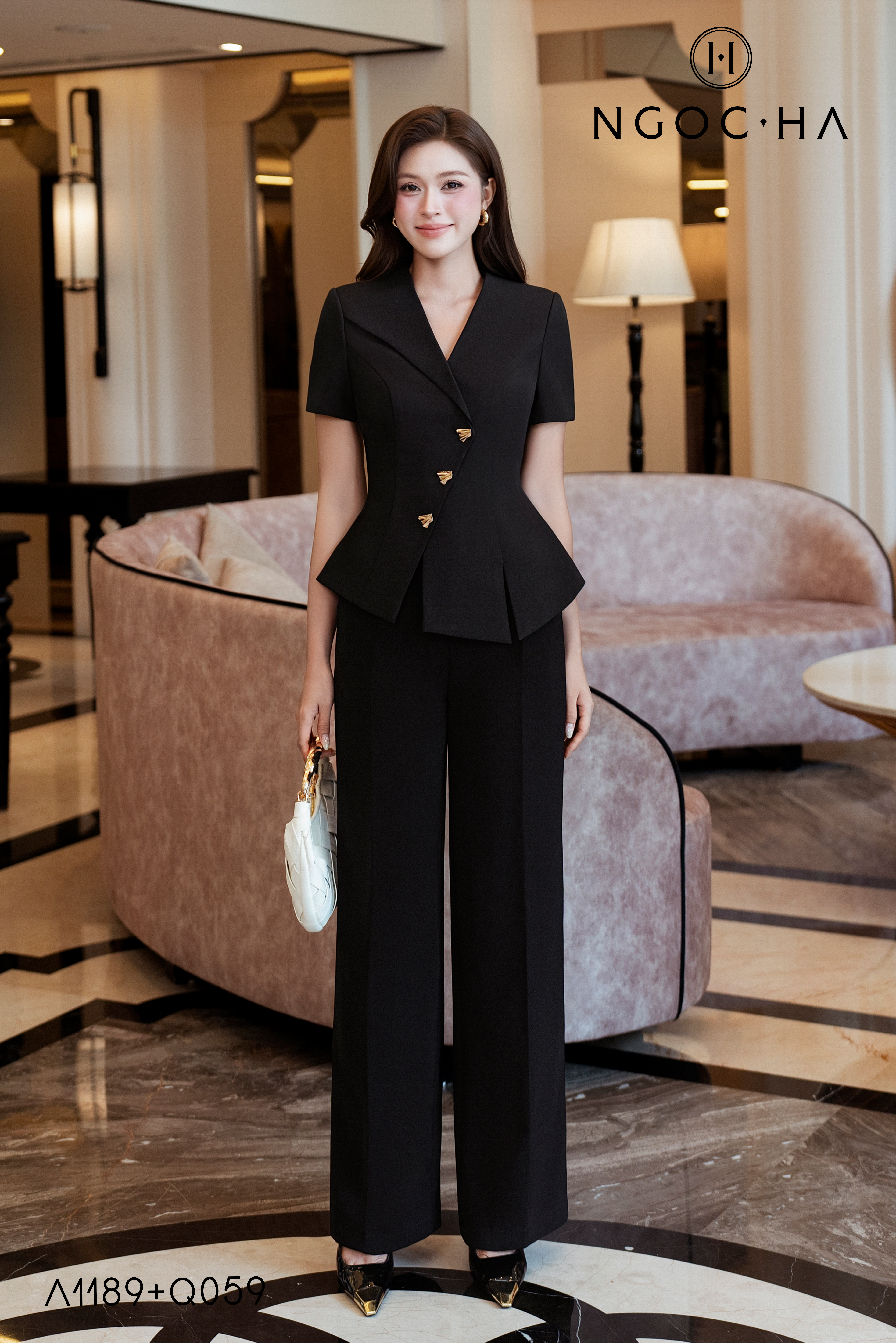 Michela Top_ Áo Vest Vạt Xẻ Tà A1189_thumbnail_3