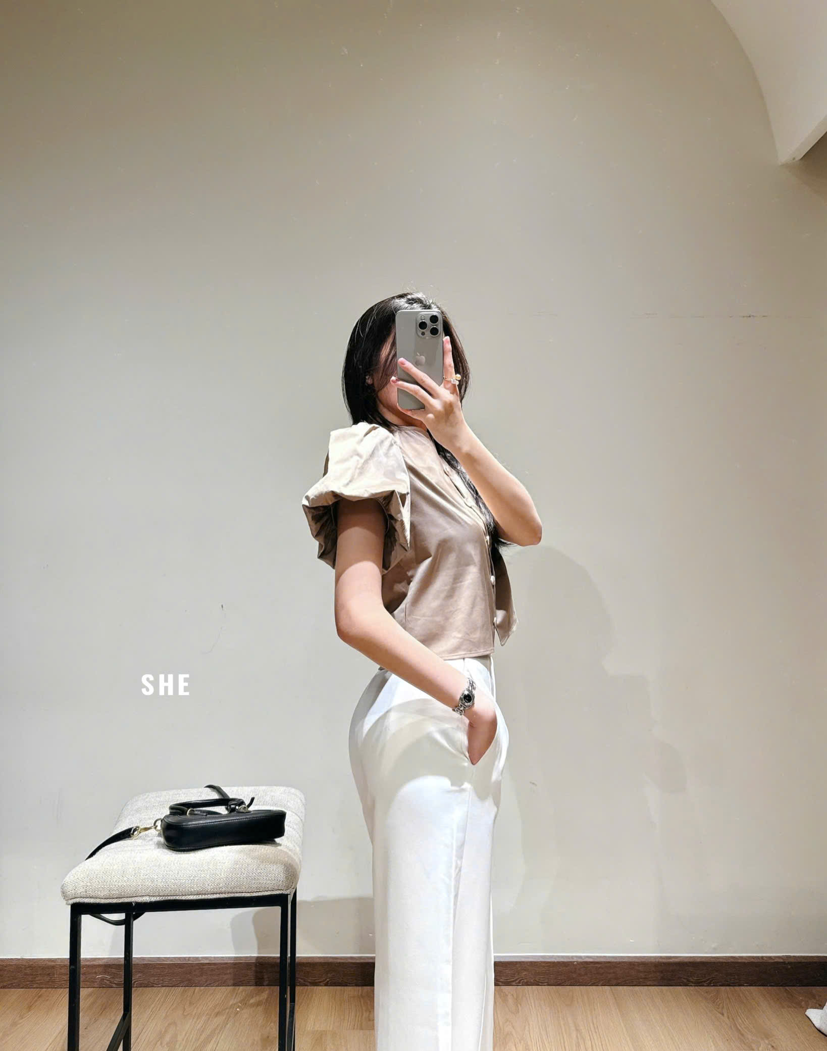 J408 ÁO KIỂU TAY NGẮN_thumbnail_7
