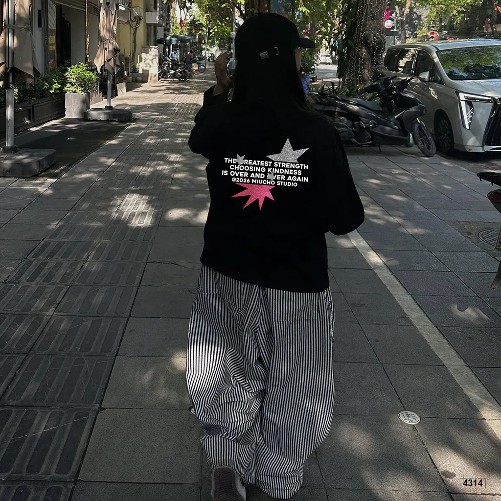 Áo thun tay dài unisex form boxy star strength Miucho 4314_thumbnail_5