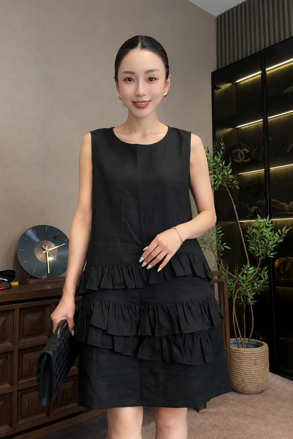 MV113 - Đầm Đen Tầng Bèo Nữ Tính