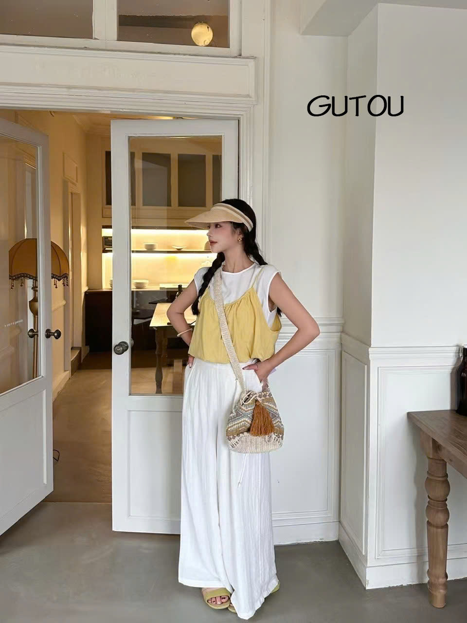 [ GUTOU ] Set Áo Hai Dây Dáng Bí Cúc Dọc Kèm Áo Thun_thumbnail_3