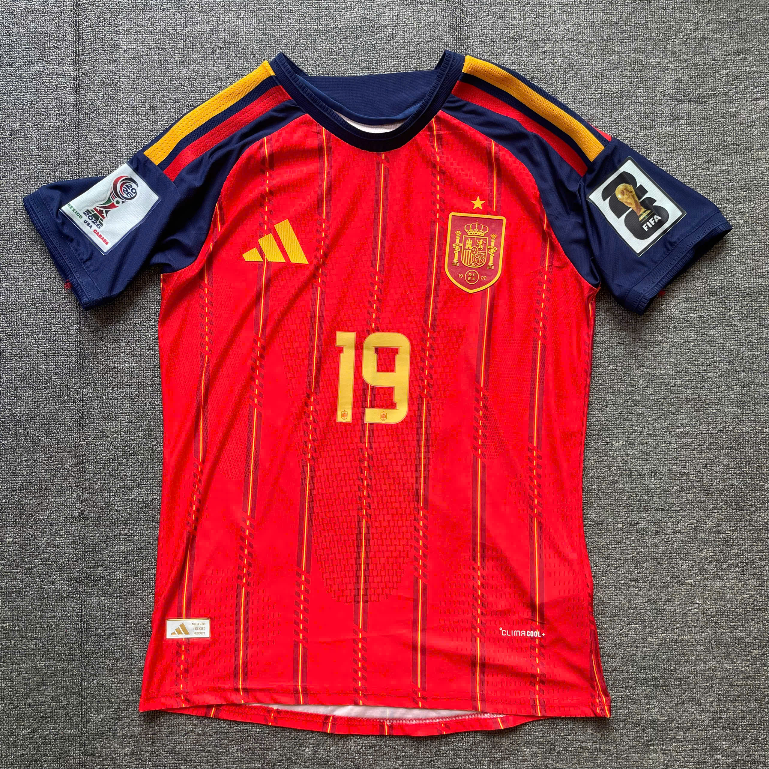 SALE 56 - Size: S