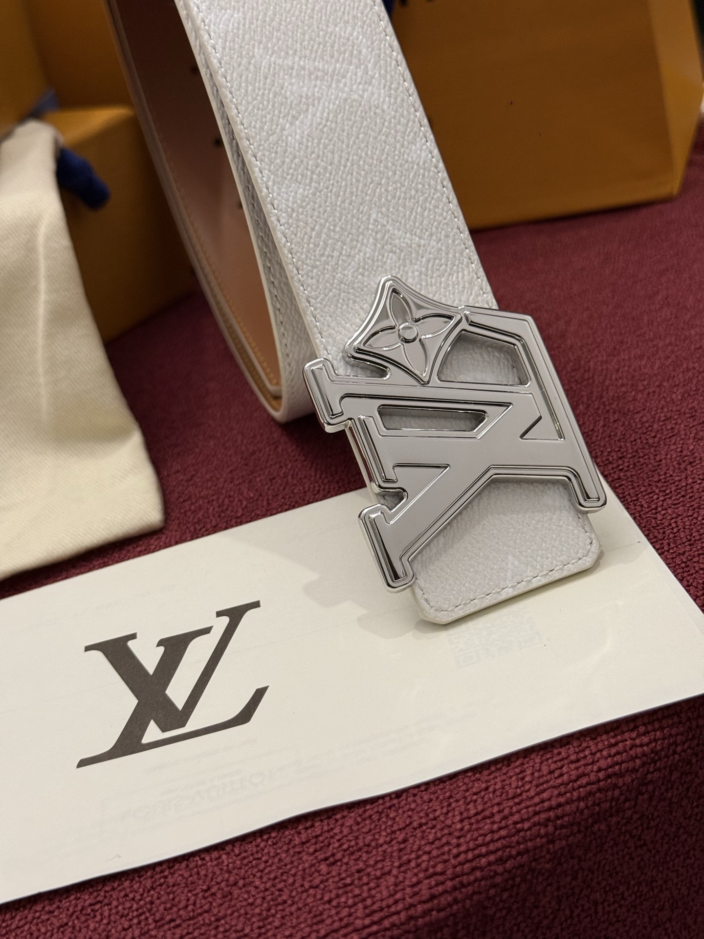 Belt LV